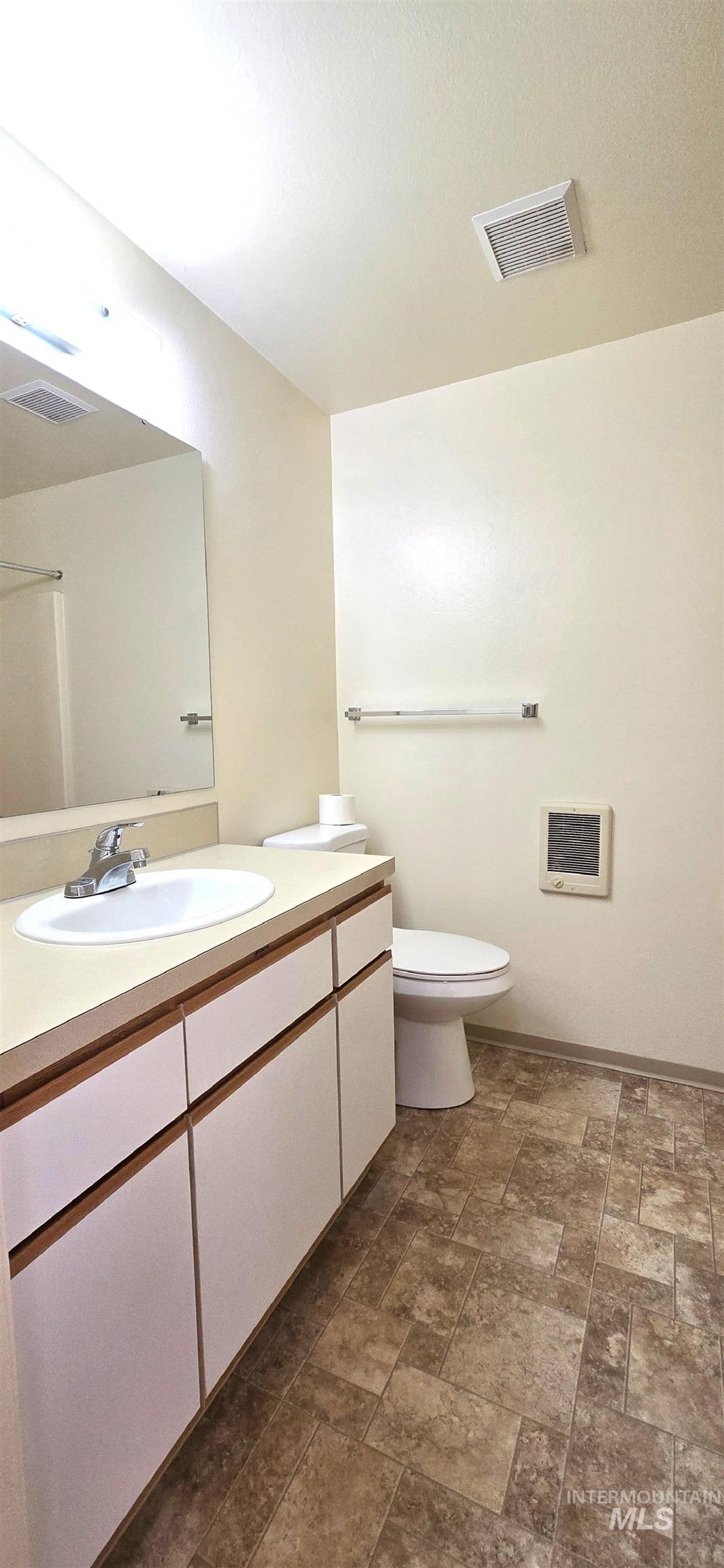 2555 W Malad St, Boise, Idaho 83705, 2 Bedrooms, 1 Bathroom, Residential Income For Sale, Price $949,000,MLS 98978168