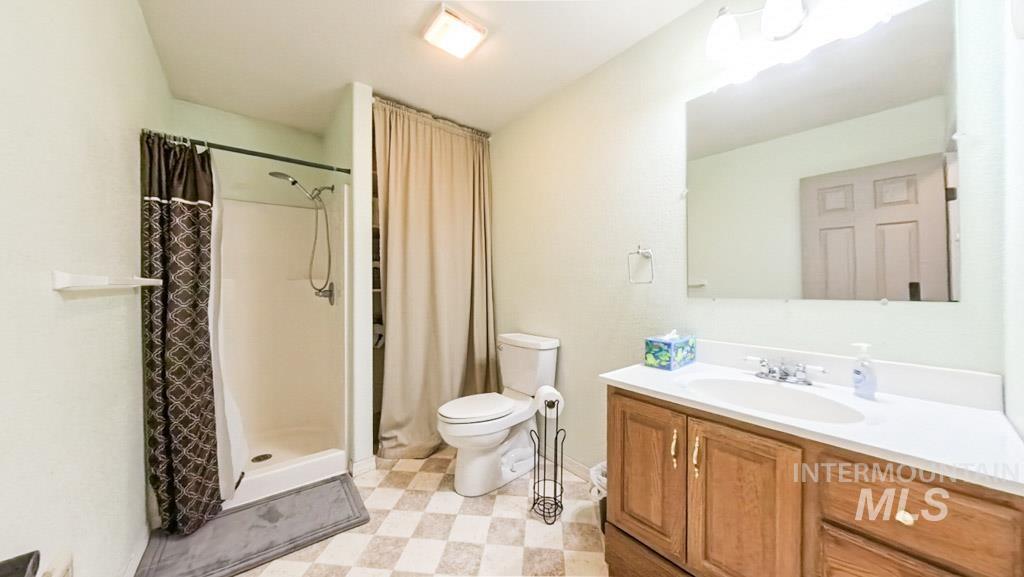 1277 Kennedy Ford Rd, Potlatch, Idaho 83855, 5 Bedrooms, 3.5 Bathrooms, Residential For Sale, Price $749,900,MLS 98978169