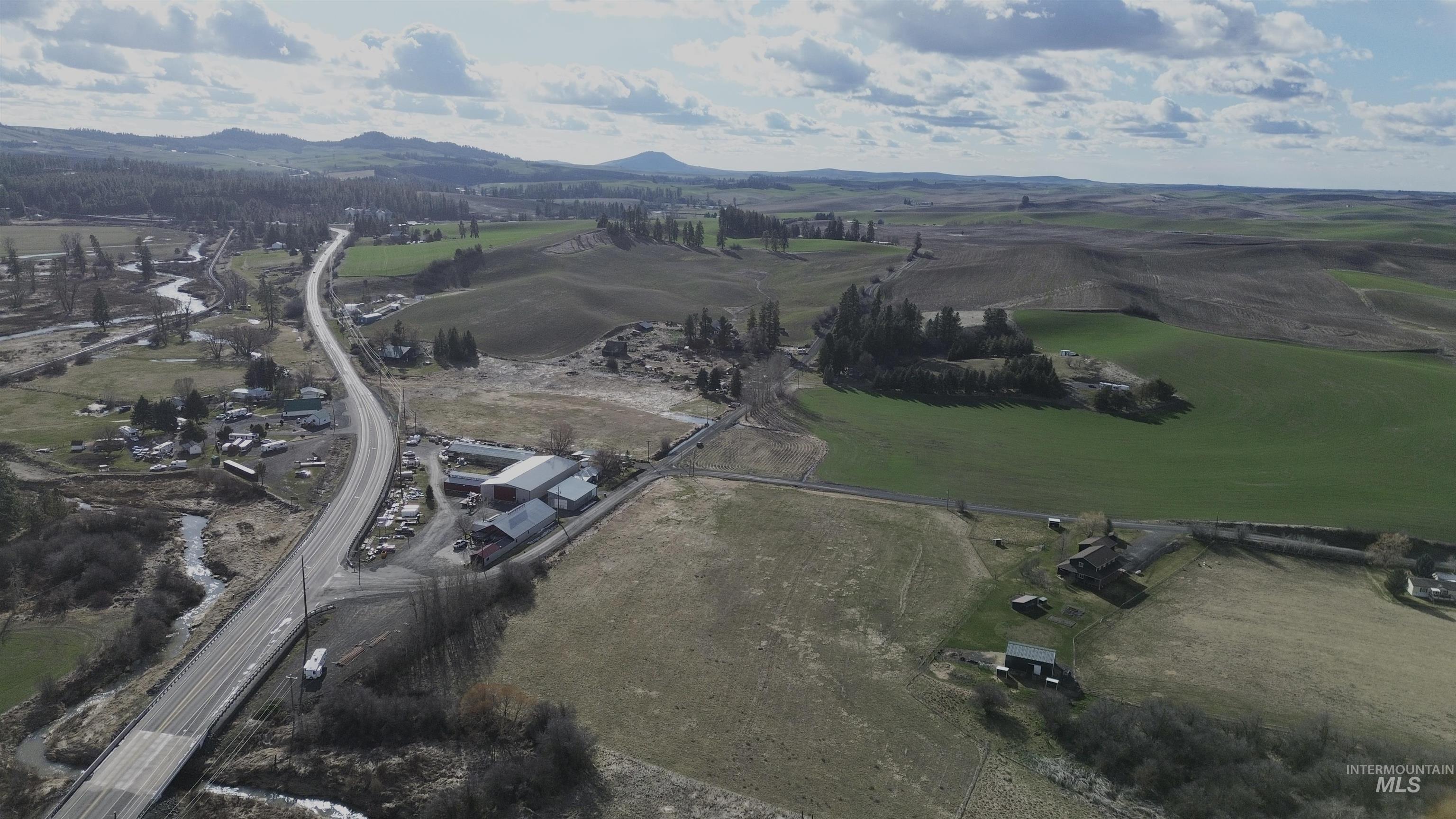 1277 Kennedy Ford Rd, Potlatch, Idaho 83855, 5 Bedrooms, 3.5 Bathrooms, Residential For Sale, Price $734,900,MLS 98978169