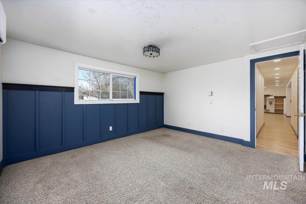 568 Baker Street, Twin Falls, Idaho 83301, 4 Bedrooms, 3 Bathrooms, Residential For Sale, Price $407,000,MLS 98978171