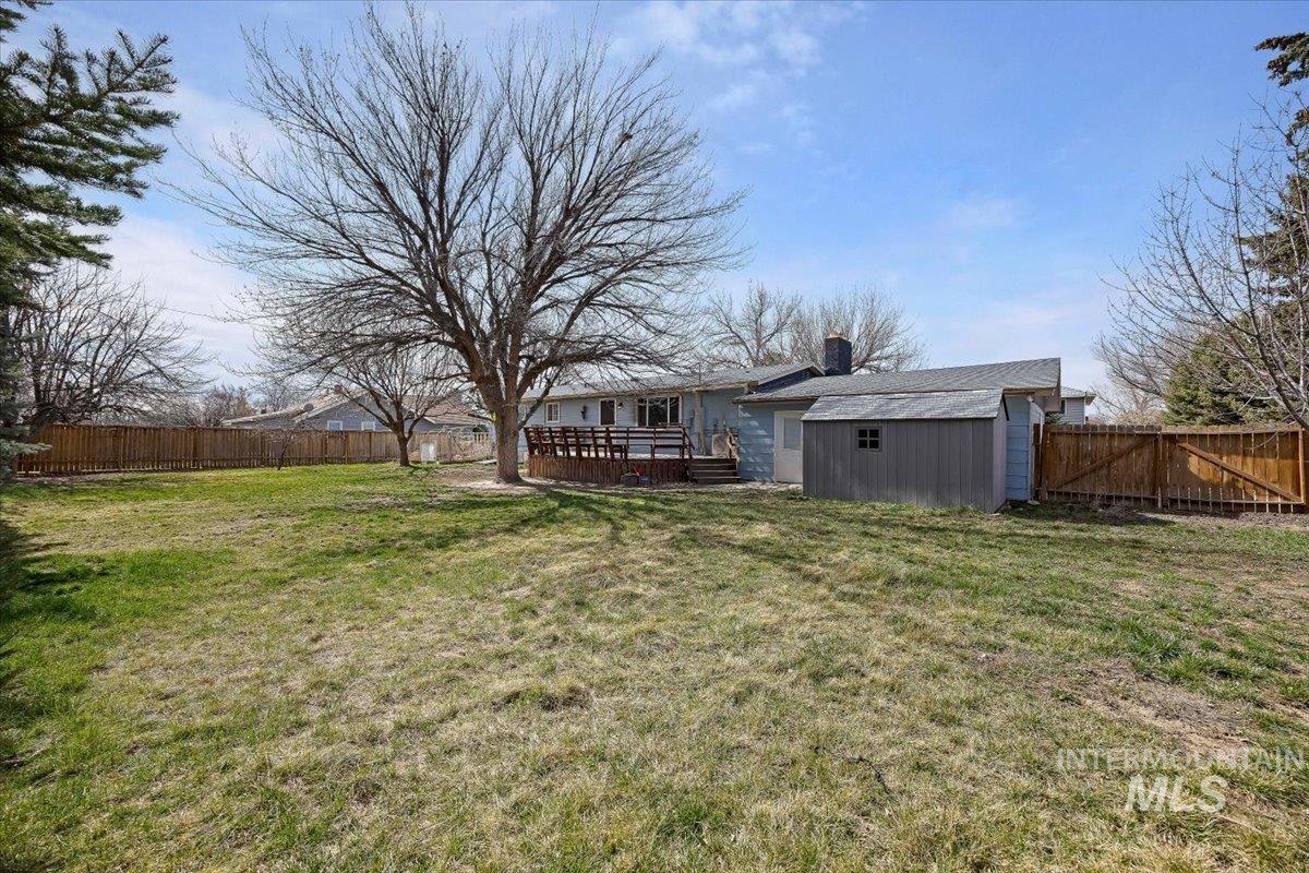 568 Baker Street, Twin Falls, Idaho 83301, 4 Bedrooms, 3 Bathrooms, Residential For Sale, Price $407,000,MLS 98978171