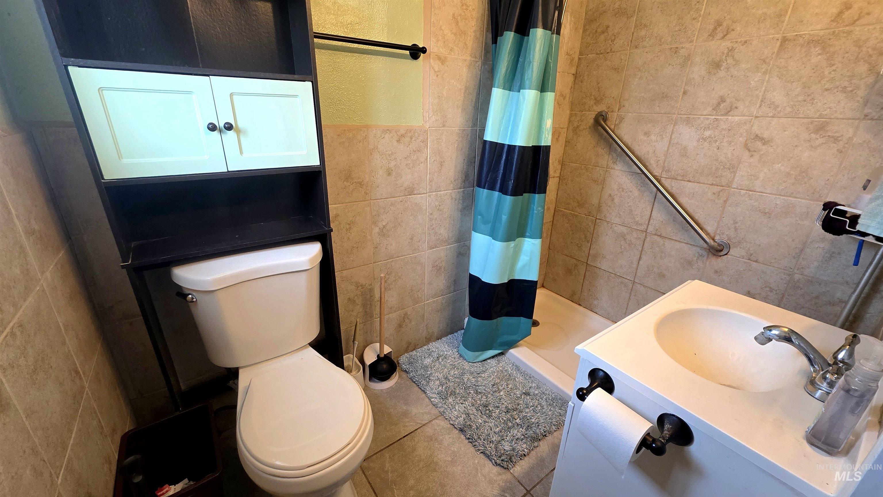 684 S Park St, Payette, Idaho 83661, 3 Bedrooms, 2 Bathrooms, Residential For Sale, Price $319,900,MLS 98978172