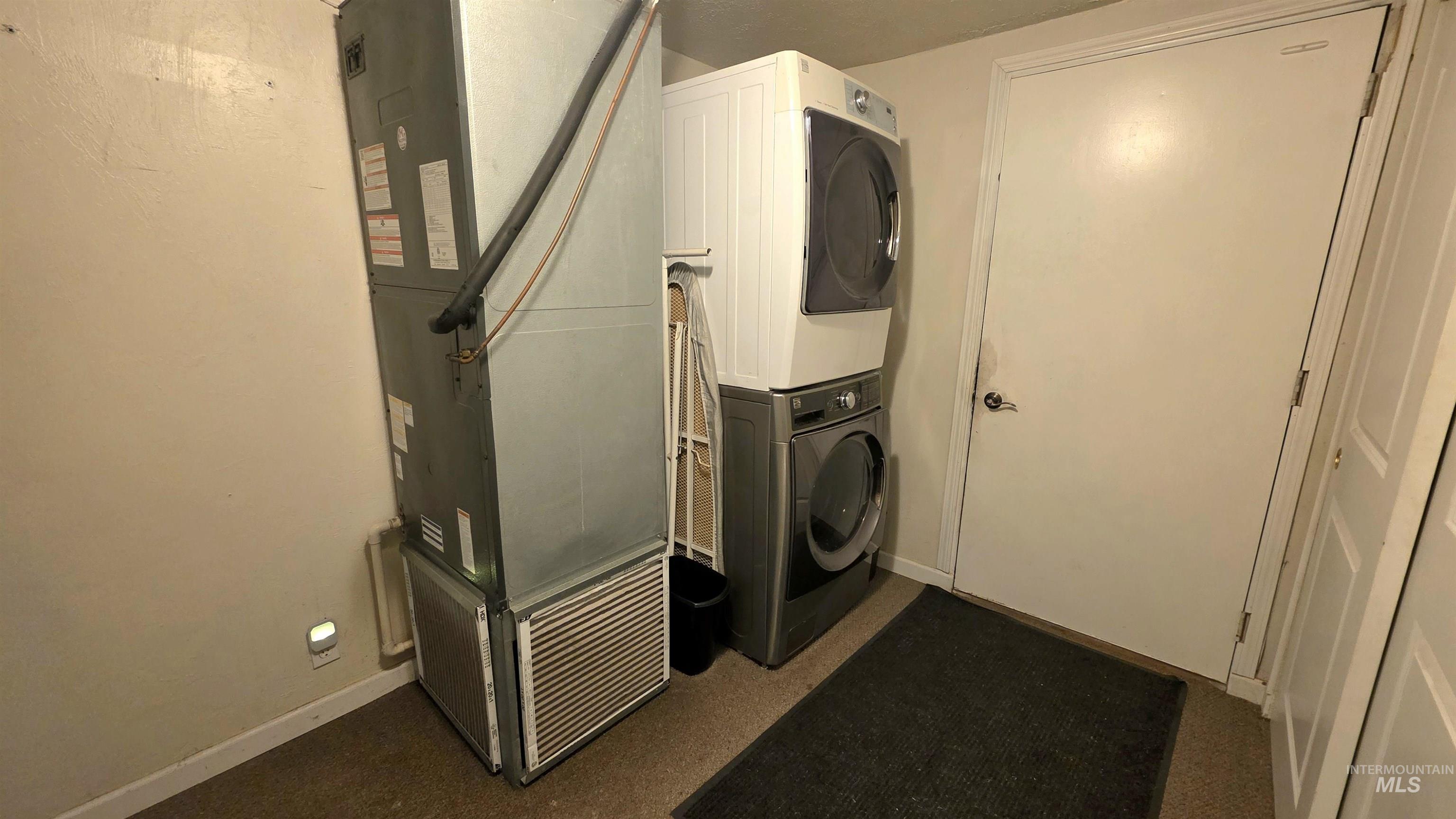 684 S Park St, Payette, Idaho 83661, 3 Bedrooms, 2 Bathrooms, Residential For Sale, Price $319,900,MLS 98978172