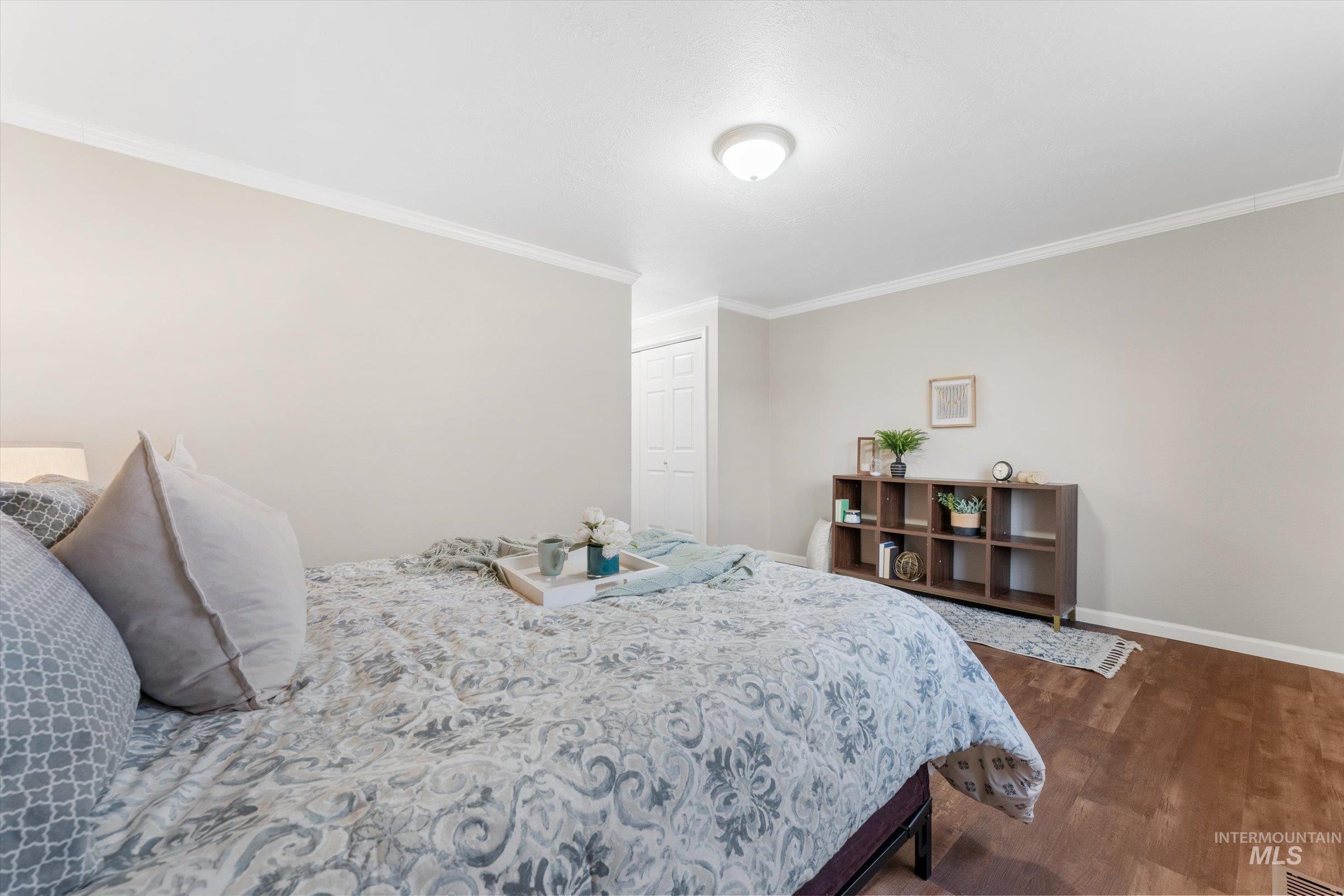 1360 Del Mar, Mountain Home, Idaho 83647, 3 Bedrooms, 2 Bathrooms, Residential For Sale, Price $335,000,MLS 98978173