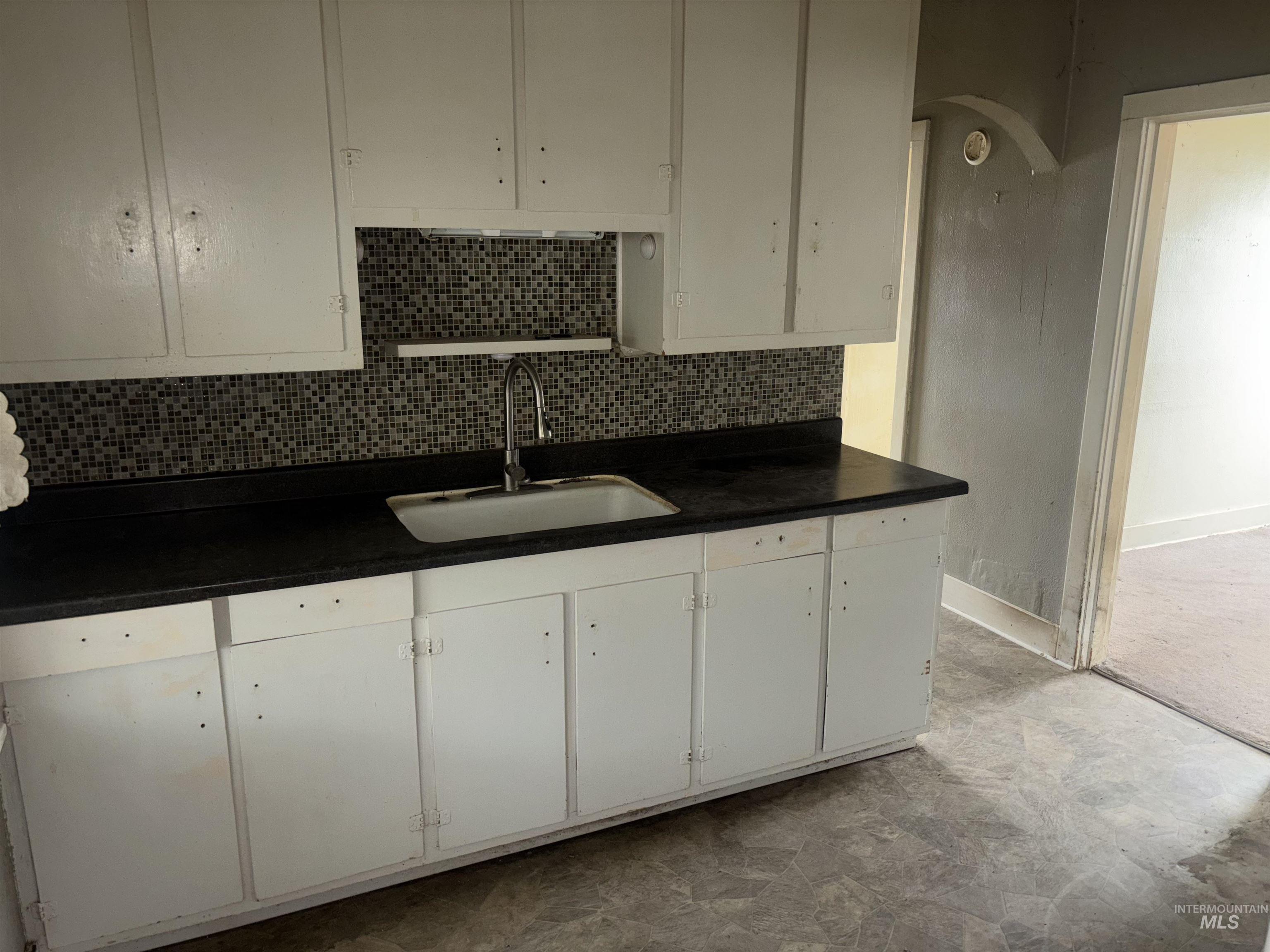 645 E 3rd St, Huntington, Oregon 97907, 2 Bedrooms, 2 Bathrooms, Residential For Sale, Price $115,000,MLS 98978177