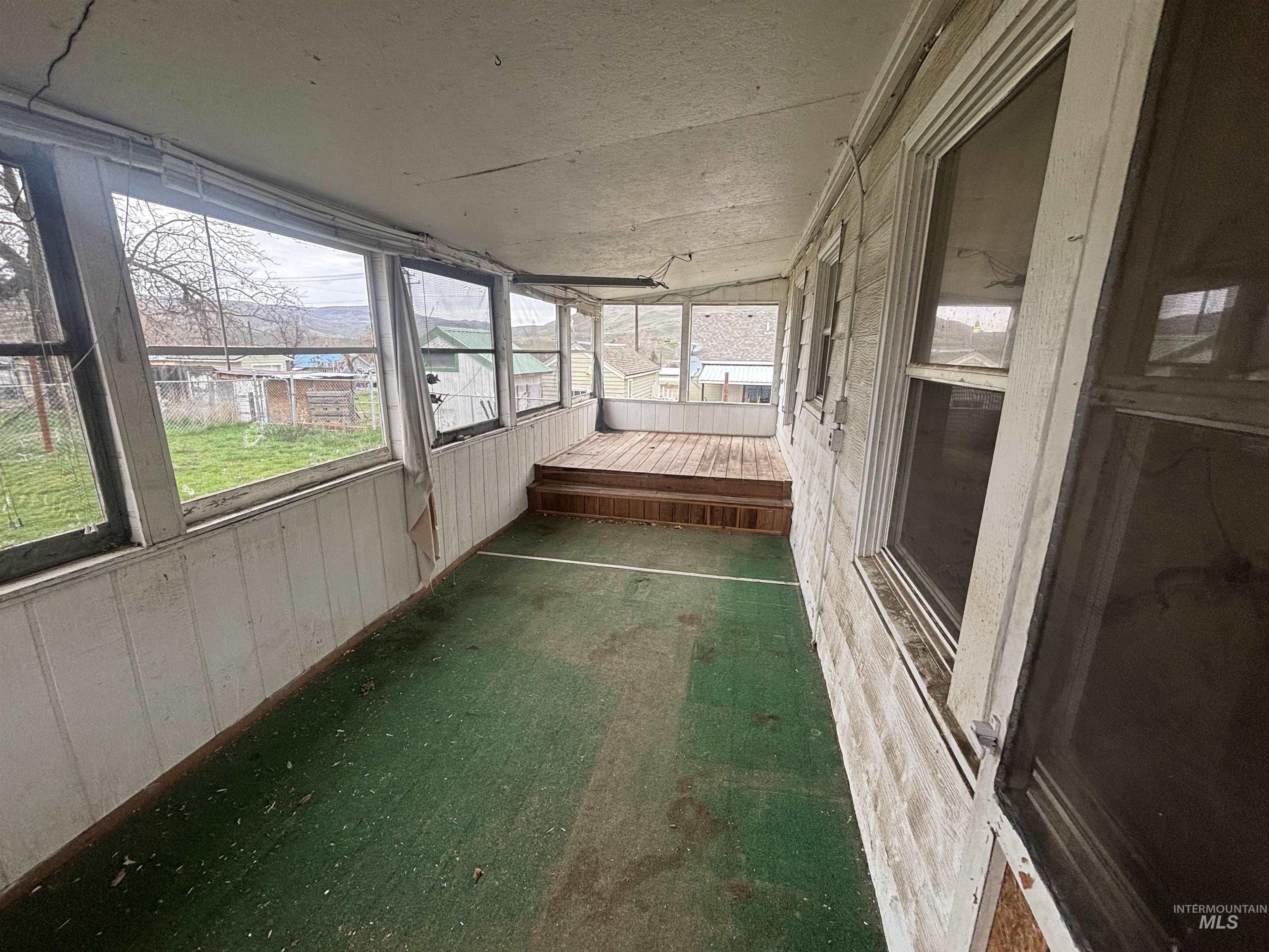 645 E 3rd St, Huntington, Oregon 97907, 2 Bedrooms, 2 Bathrooms, Residential For Sale, Price $115,000,MLS 98978177