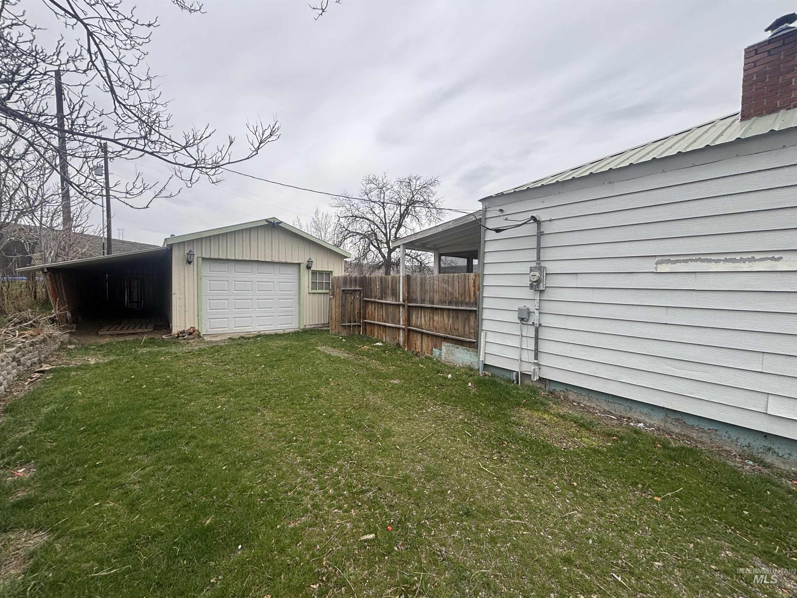 645 E 3rd St, Huntington, Oregon 97907, 2 Bedrooms, 2 Bathrooms, Residential For Sale, Price $115,000,MLS 98978177