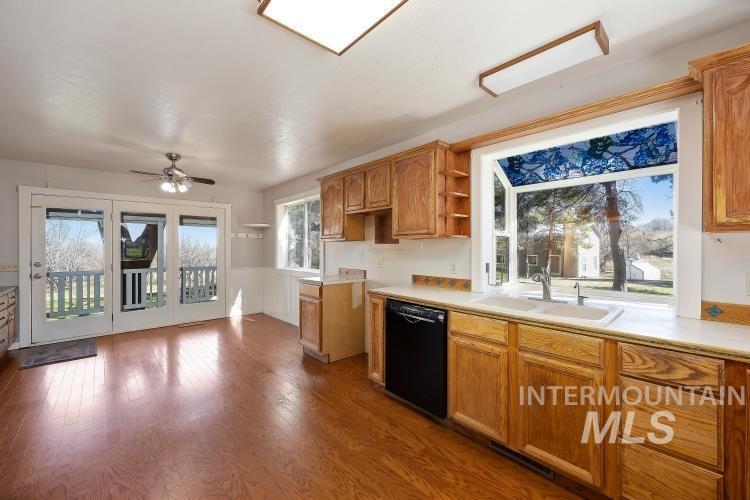 1152 Hidden Lake Lane, Buhl, Idaho 83316, 3 Bedrooms, 2 Bathrooms, Residential For Sale, Price $675,000,MLS 98978178