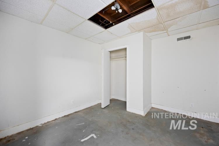 1152 Hidden Lake Lane, Buhl, Idaho 83316, 3 Bedrooms, 2 Bathrooms, Residential For Sale, Price $675,000,MLS 98978178