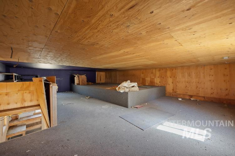 1152 Hidden Lake Lane, Buhl, Idaho 83316, 3 Bedrooms, 2 Bathrooms, Residential For Sale, Price $675,000,MLS 98978178