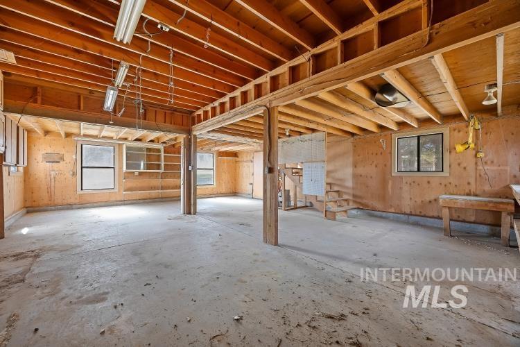 1152 Hidden Lake Lane, Buhl, Idaho 83316, 3 Bedrooms, 2 Bathrooms, Residential For Sale, Price $675,000,MLS 98978178