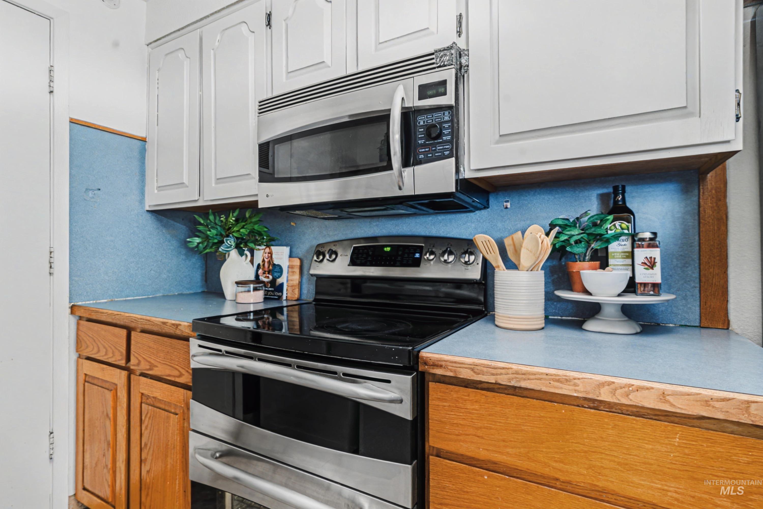 638 W TRINI, Kuna, Idaho 83634, 3 Bedrooms, 1 Bathroom, Residential For Sale, Price $325,000,MLS 98978180