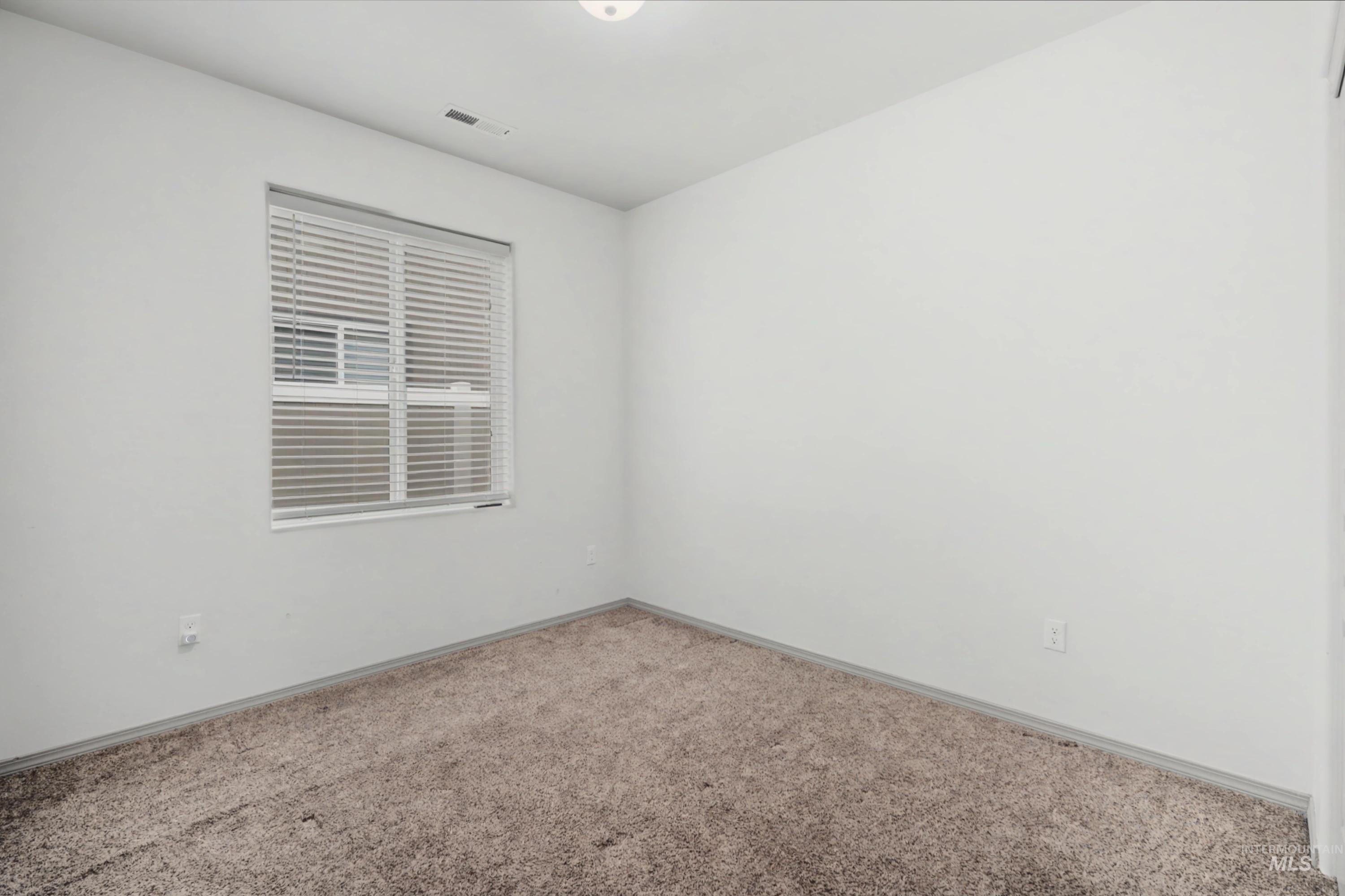 3865 S WINDY RIDGE DR, Nampa, Idaho 83686, 3 Bedrooms, 2 Bathrooms, Residential For Sale, Price $405,000,MLS 98978181