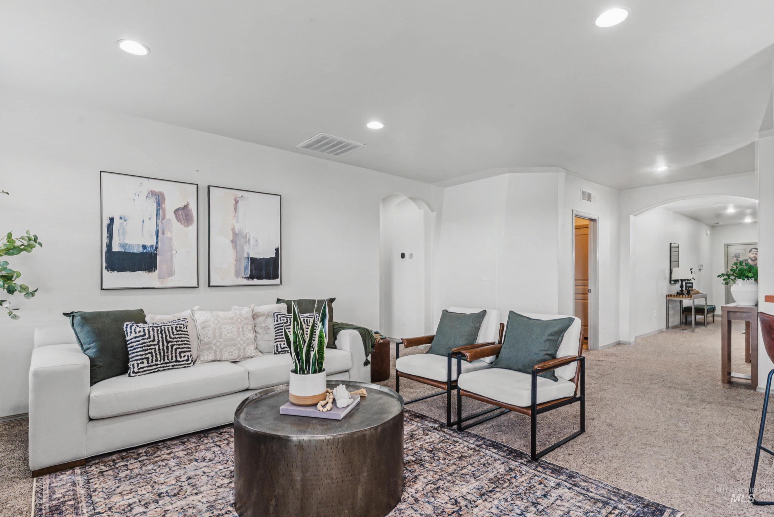 3865 S WINDY RIDGE DR, Nampa, Idaho 83686, 3 Bedrooms, 2 Bathrooms, Residential For Sale, Price $405,000,MLS 98978181