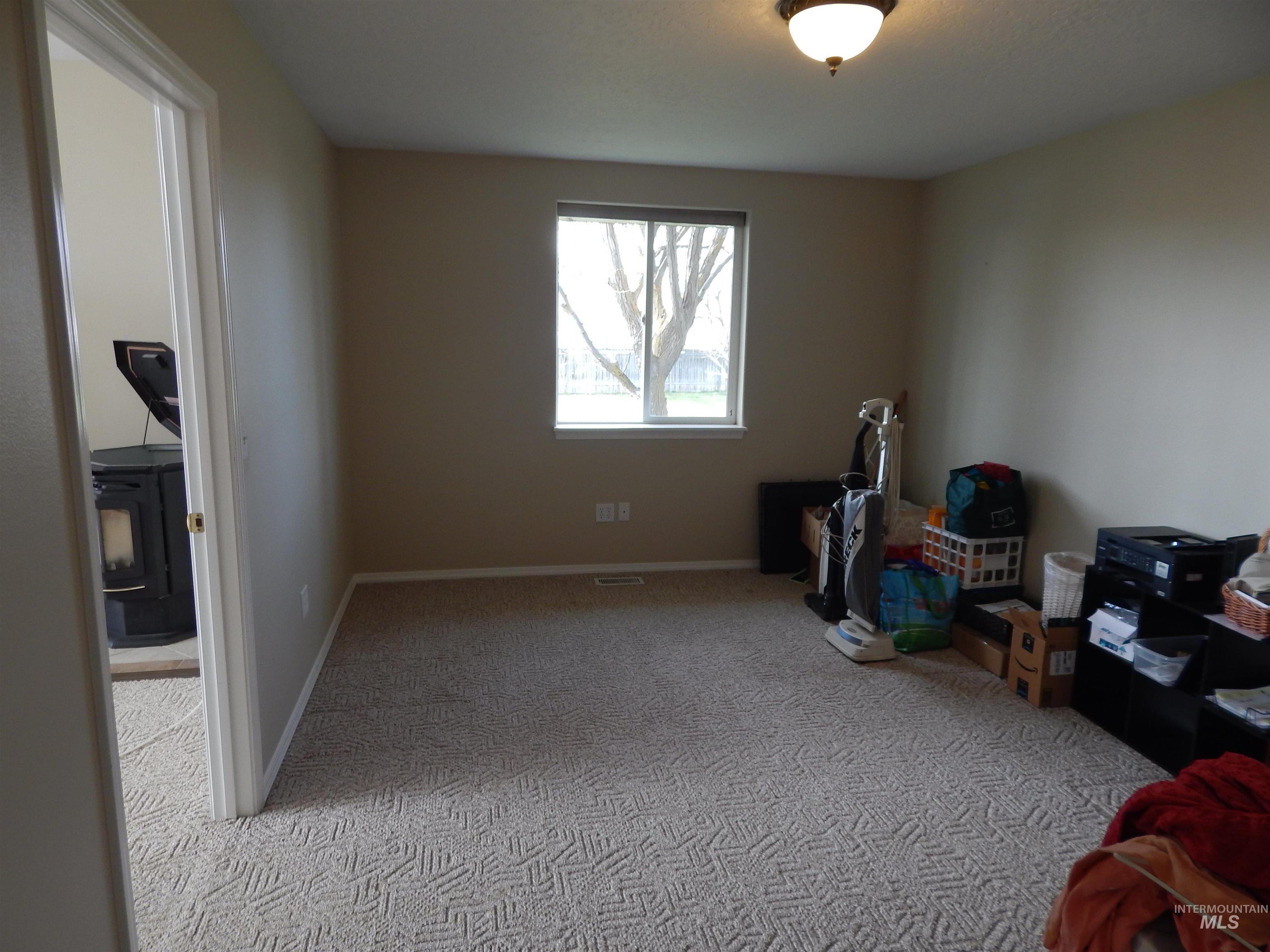 1156 W. Skagway, Kuna, Idaho 83634, 5 Bedrooms, 3 Bathrooms, Residential For Sale, Price $679,000,MLS 98978182