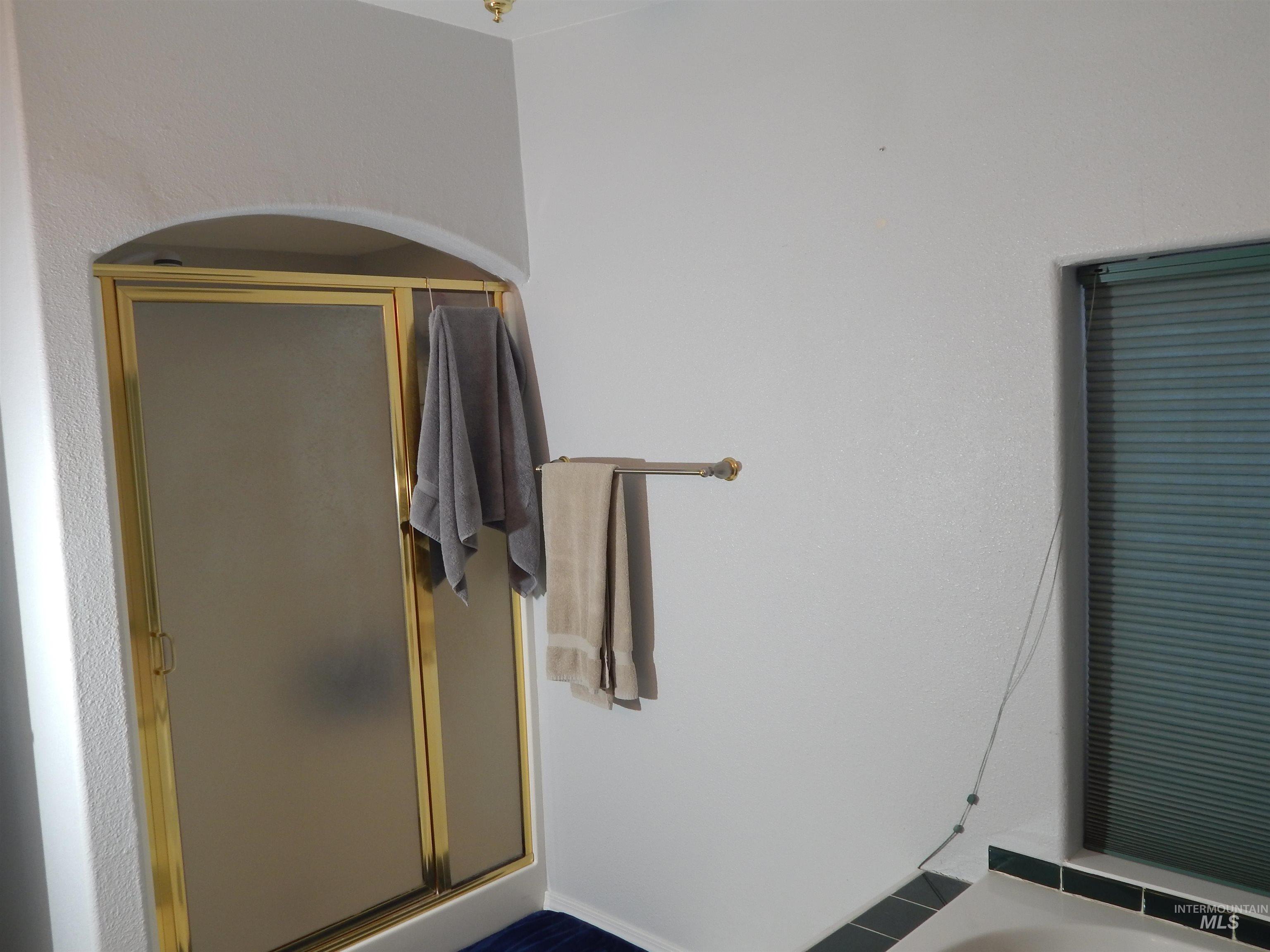 1156 W. Skagway, Kuna, Idaho 83634, 5 Bedrooms, 3 Bathrooms, Residential For Sale, Price $679,000,MLS 98978182