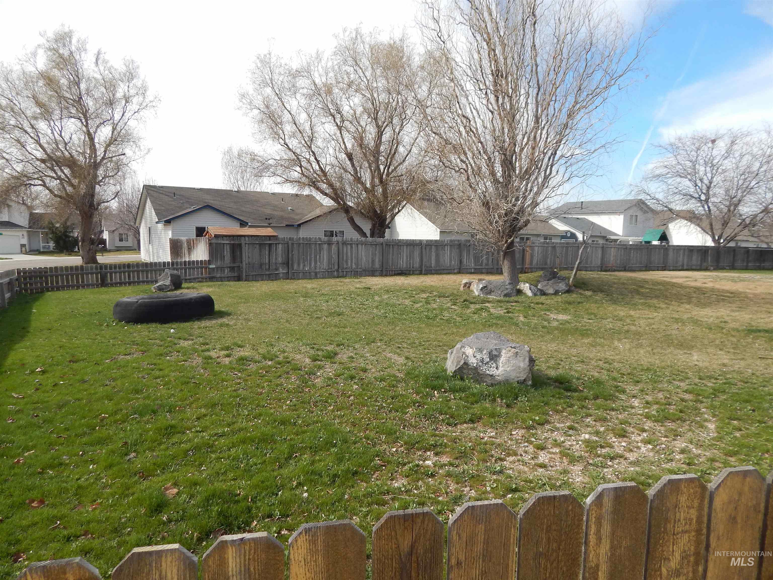 1156 W. Skagway, Kuna, Idaho 83634, 5 Bedrooms, 3 Bathrooms, Residential For Sale, Price $679,000,MLS 98978182