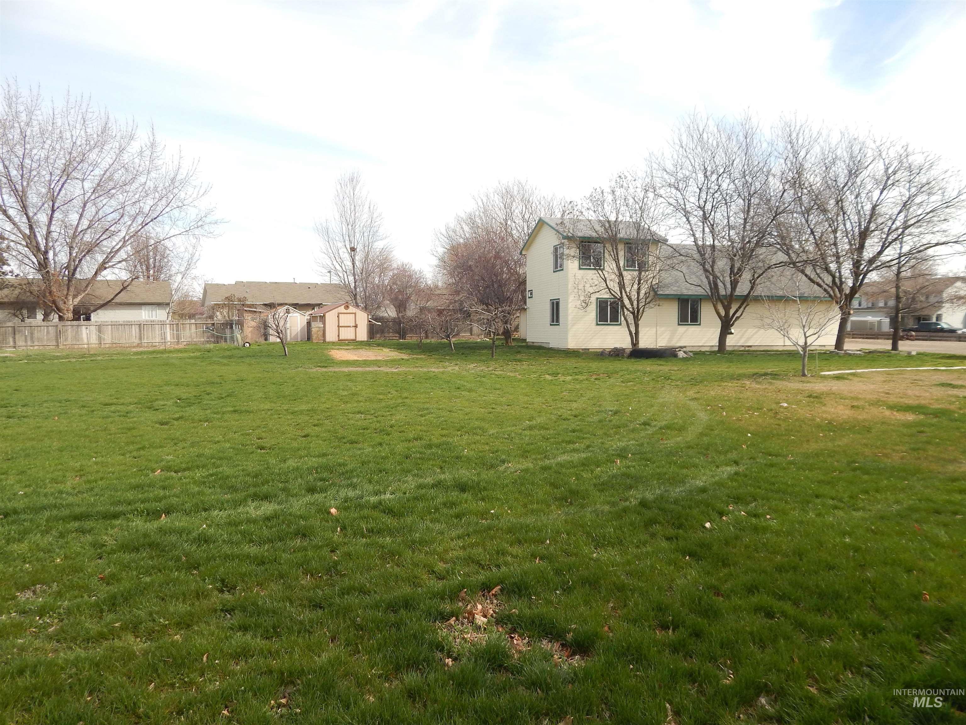 1156 W. Skagway, Kuna, Idaho 83634, 5 Bedrooms, 3 Bathrooms, Residential For Sale, Price $679,000,MLS 98978182