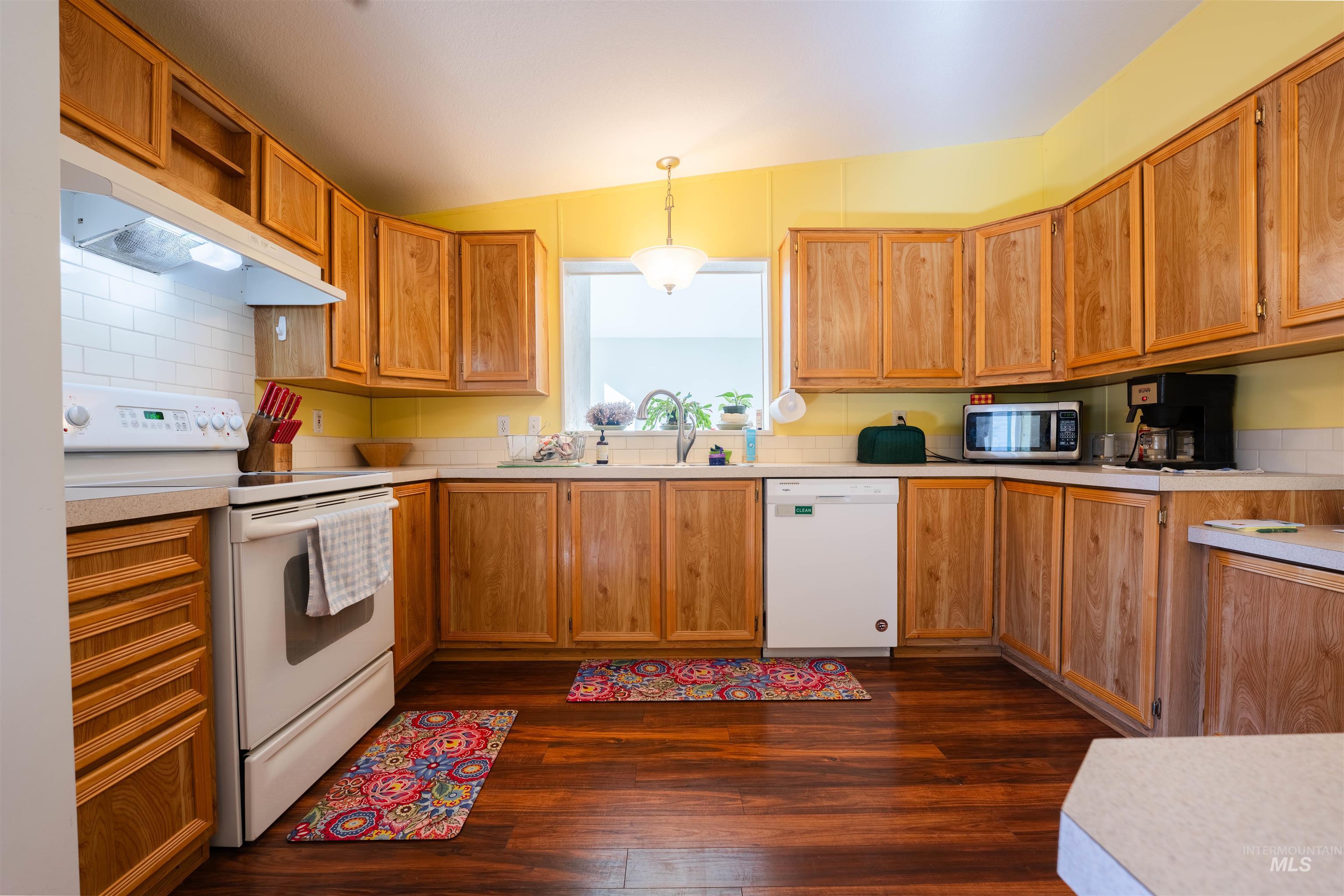 1156 W. Skagway, Kuna, Idaho 83634, 5 Bedrooms, 3 Bathrooms, Residential For Sale, Price $670,000,MLS 98978182