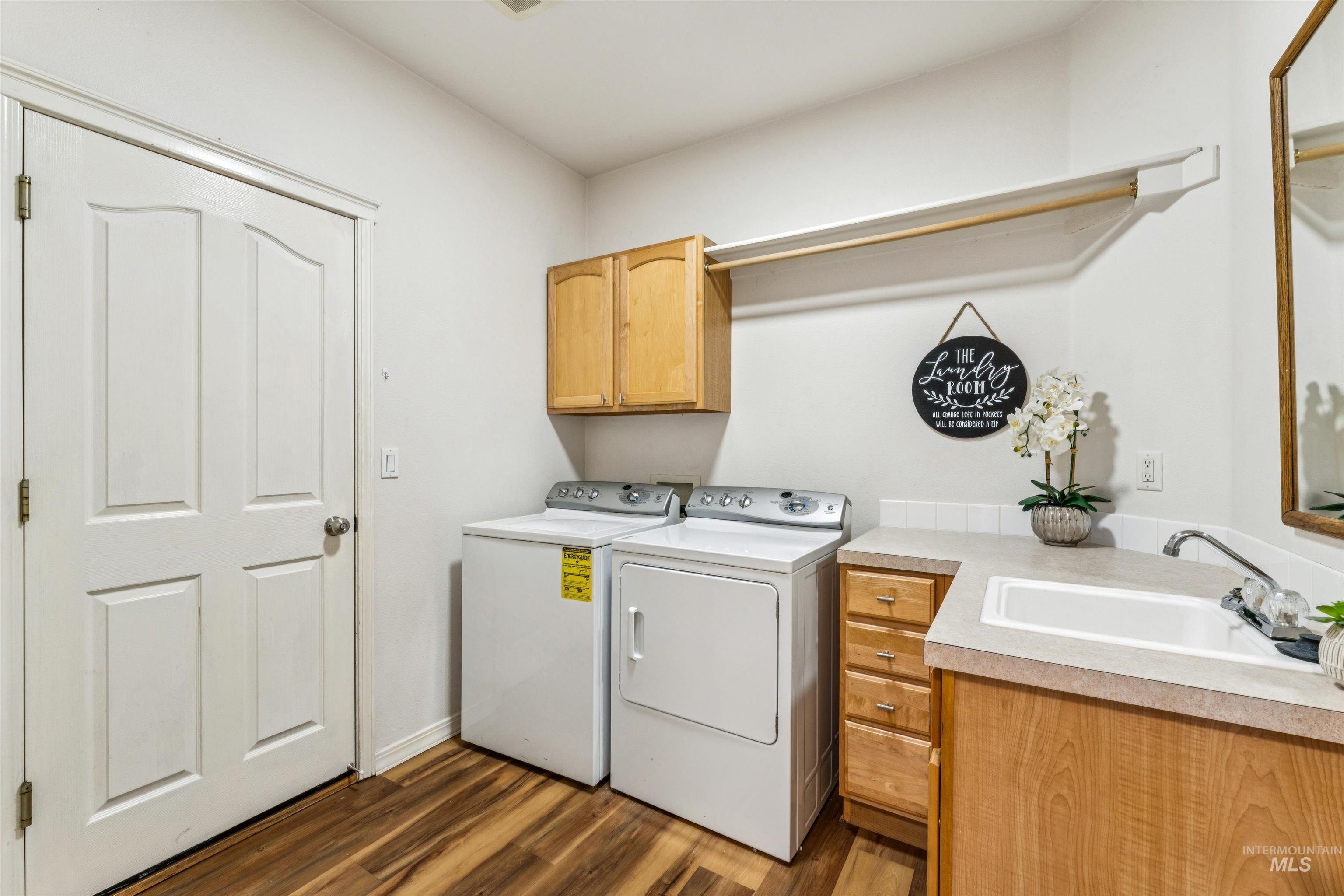 4618 N Chapala Way, Boise, Idaho 83713, 4 Bedrooms, 2.5 Bathrooms, Residential For Sale, Price $594,000,MLS 98978184