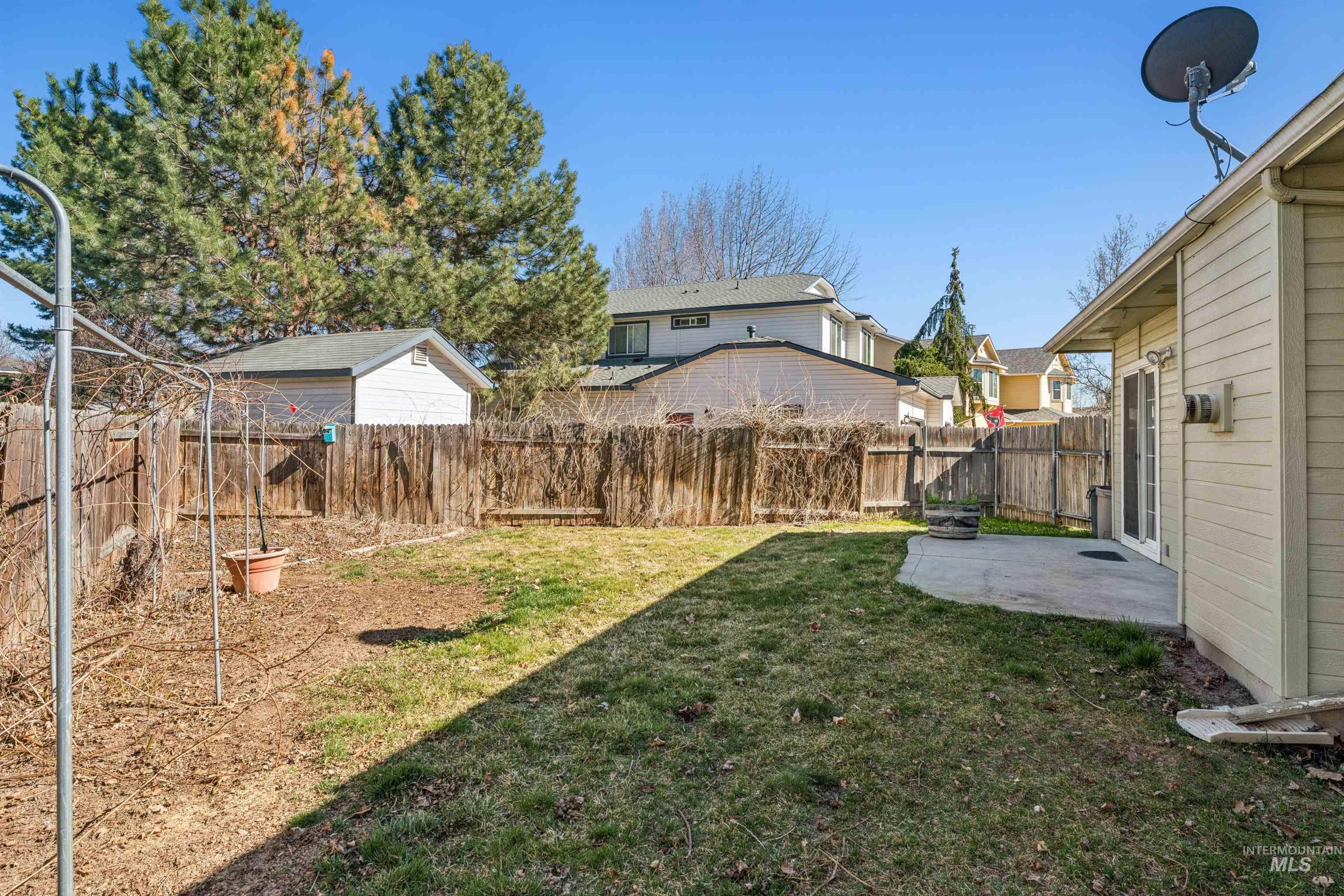 4618 N Chapala Way, Boise, Idaho 83713, 4 Bedrooms, 2.5 Bathrooms, Residential For Sale, Price $594,000,MLS 98978184