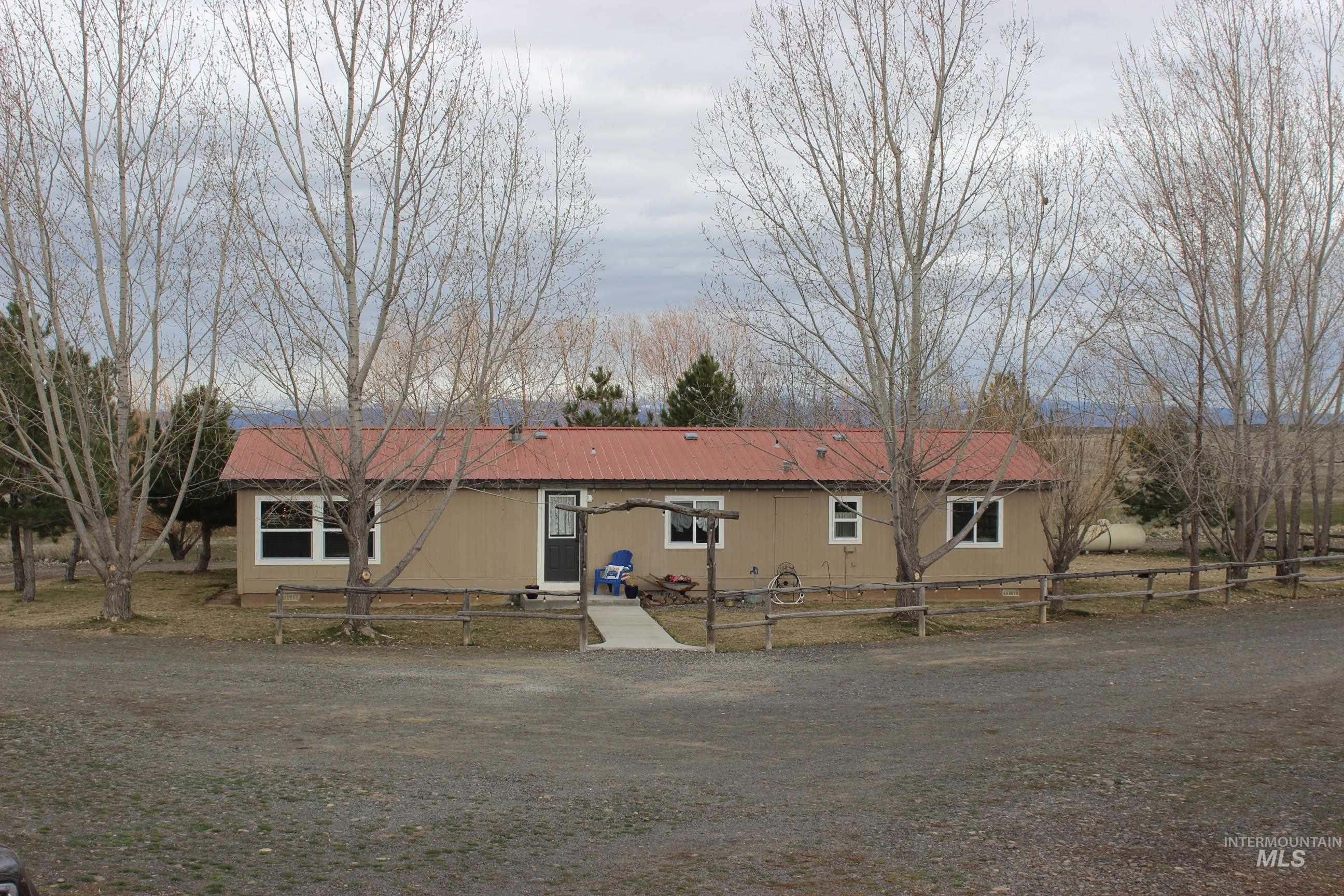 1824 Dutch Flat Rd, Midvale, Idaho 83645, 3 Bedrooms, 2 Bathrooms, Residential For Sale, Price $650,000,MLS 98978186