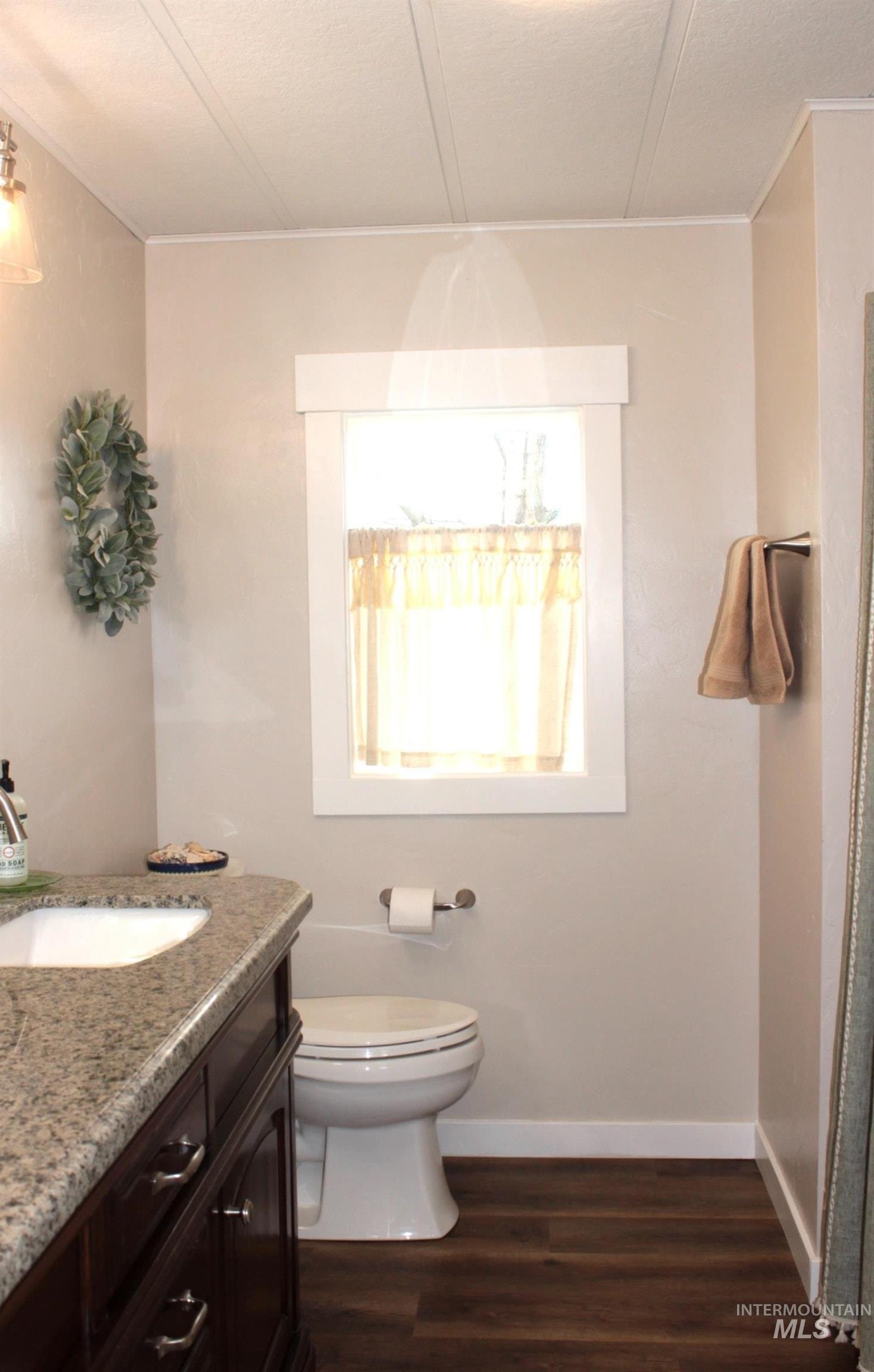 1824 Dutch Flat Rd, Midvale, Idaho 83645, 3 Bedrooms, 2 Bathrooms, Residential For Sale, Price $650,000,MLS 98978186