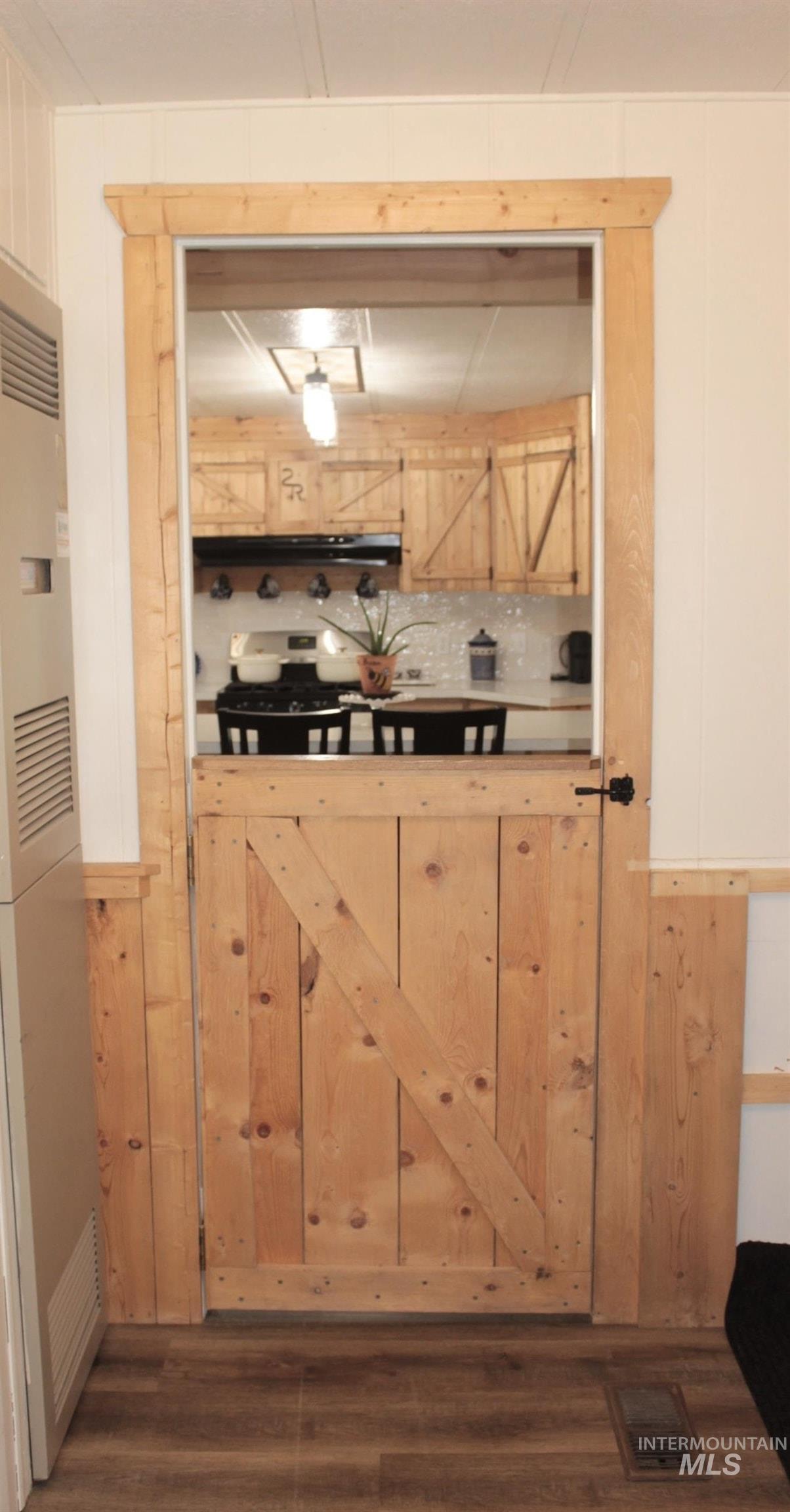 1824 Dutch Flat Rd, Midvale, Idaho 83645, 3 Bedrooms, 2 Bathrooms, Residential For Sale, Price $650,000,MLS 98978186