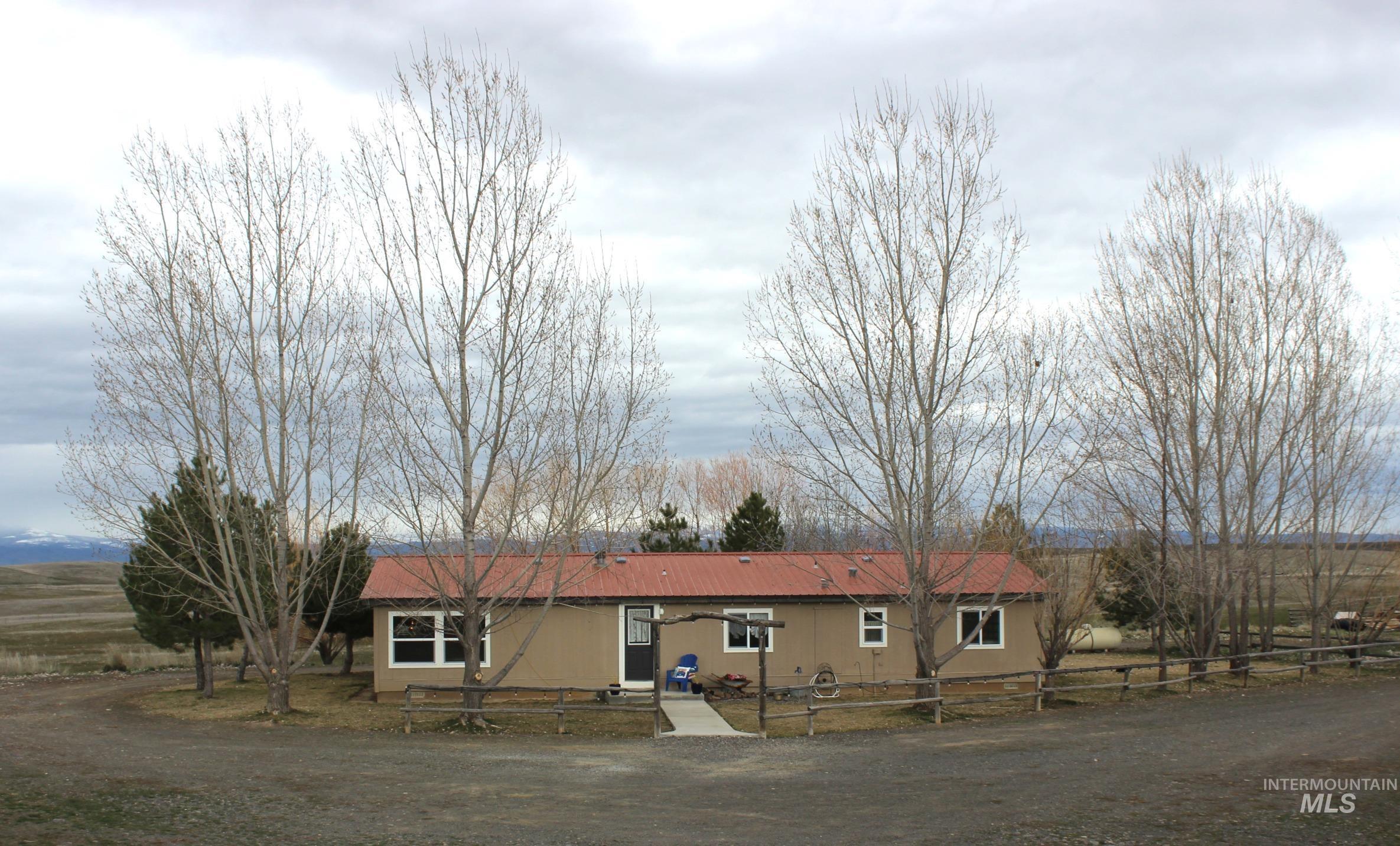 1824 Dutch Flat Rd, Midvale, Idaho 83645, 3 Bedrooms, 2 Bathrooms, Residential For Sale, Price $650,000,MLS 98978186
