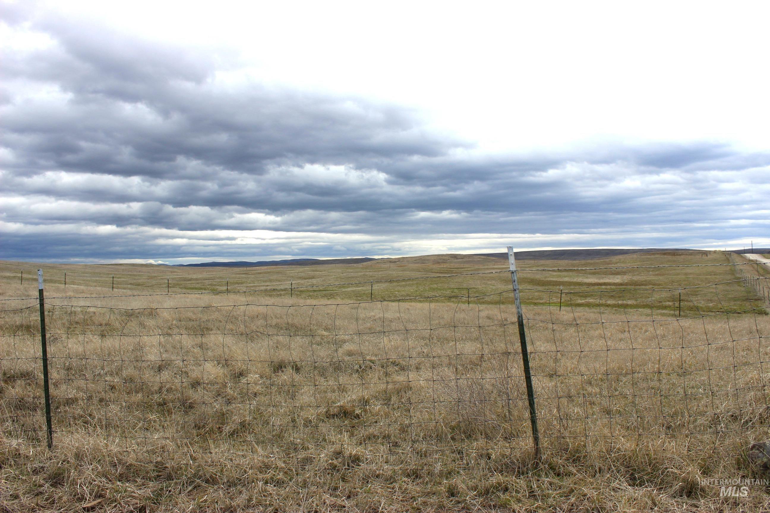 1824 Dutch Flat Rd, Midvale, Idaho 83645, 3 Bedrooms, 2 Bathrooms, Residential For Sale, Price $650,000,MLS 98978186