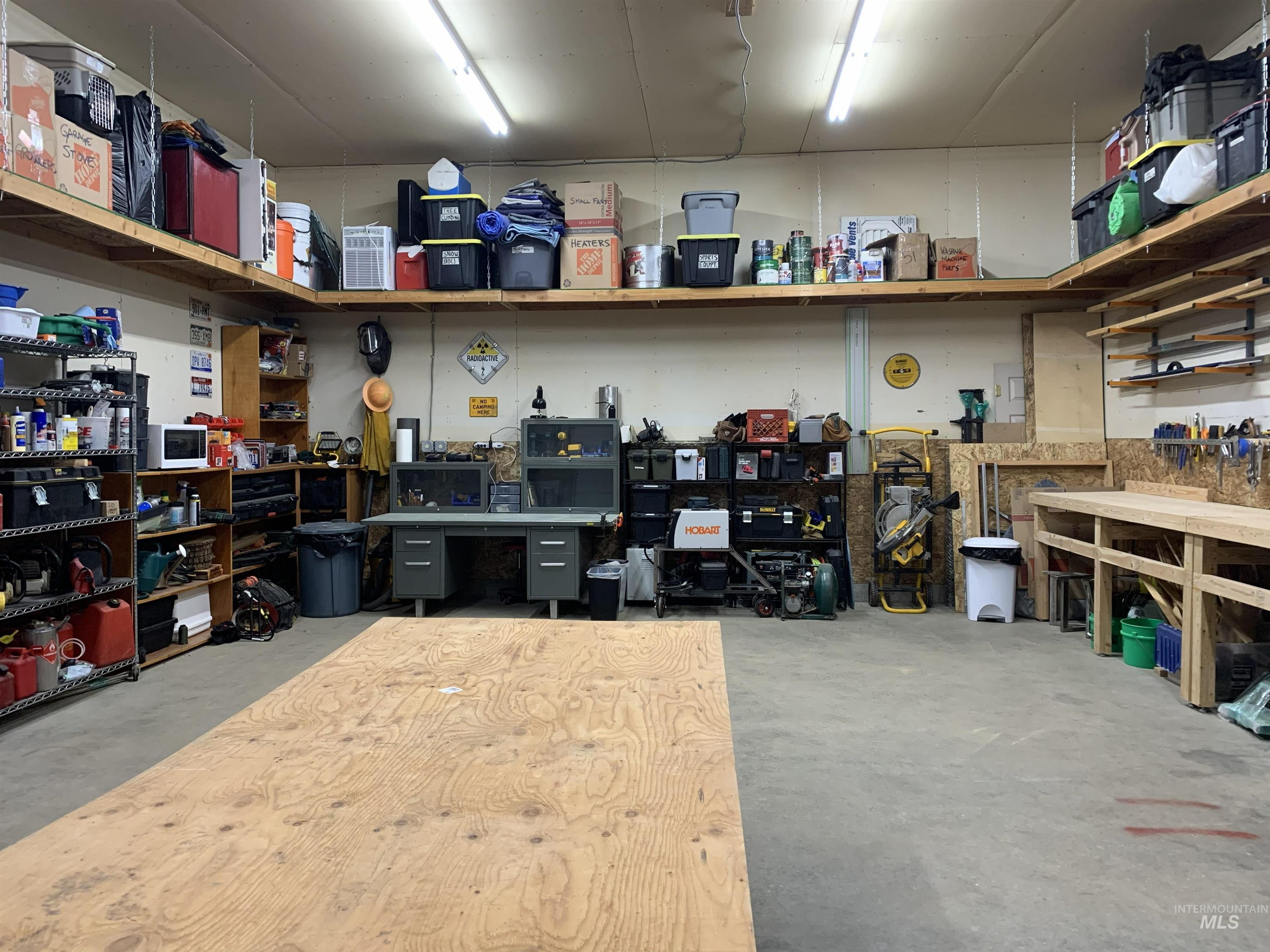 402 Beaver Slide Road, Kamiah, Idaho 83536, 2 Bedrooms, 2 Bathrooms, Residential For Sale, Price $554,000,MLS 98978187