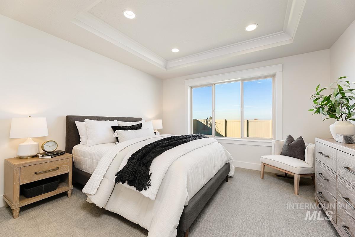 7135 S Skybreak Lane, Meridian, Idaho 83642, 3 Bedrooms, 2 Bathrooms, Residential For Sale, Price $512,000,MLS 98978191