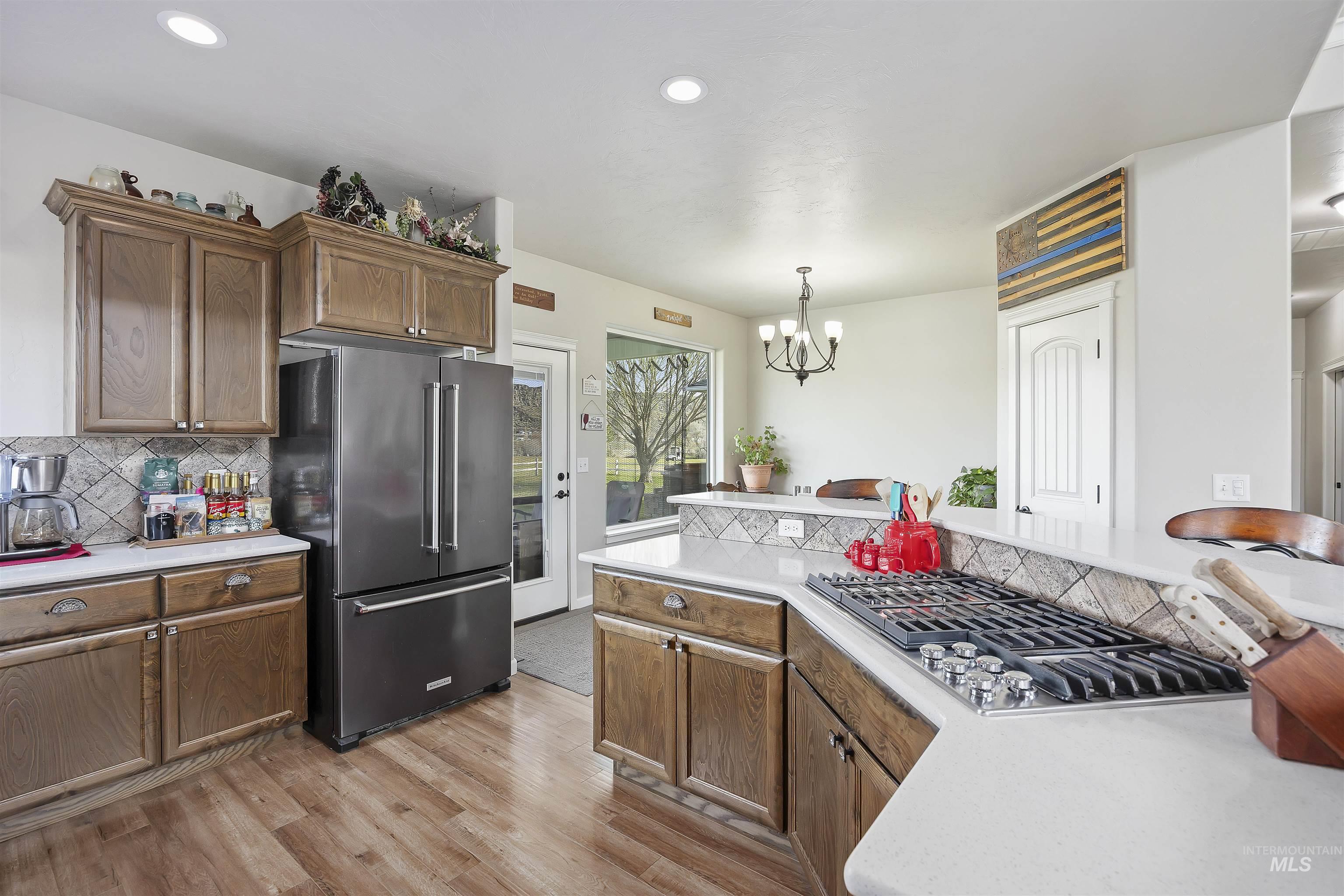 324 Clear Lake Ln, Buhl, Idaho 83316, 3 Bedrooms, 2.5 Bathrooms, Residential For Sale, Price $629,000,MLS 98978194