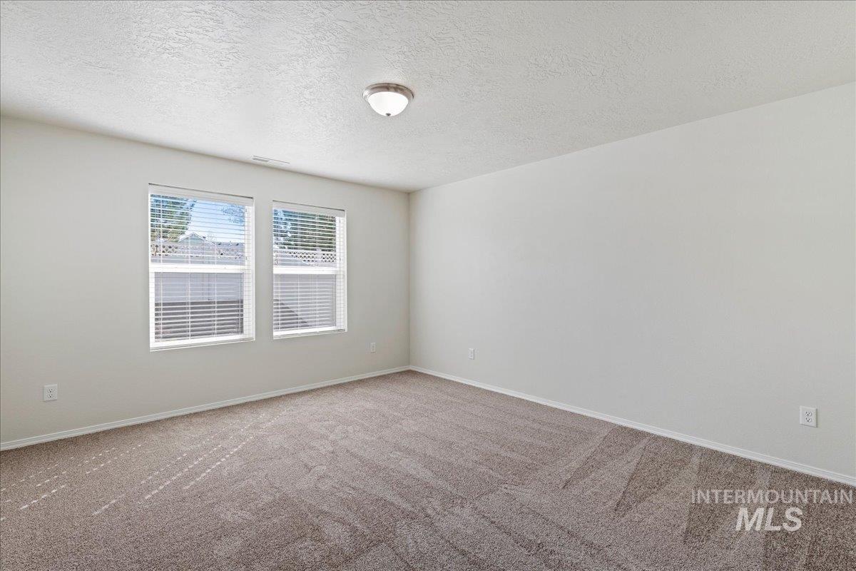 4176 N Alester Ave, Meridian, Idaho 83646, 3 Bedrooms, 2 Bathrooms, Residential For Sale, Price $449,900,MLS 98978195