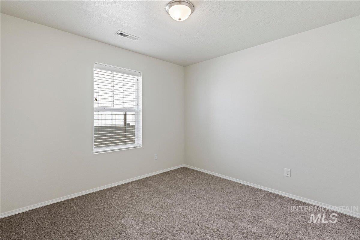 4176 N Alester Ave, Meridian, Idaho 83646, 3 Bedrooms, 2 Bathrooms, Residential For Sale, Price $449,900,MLS 98978195