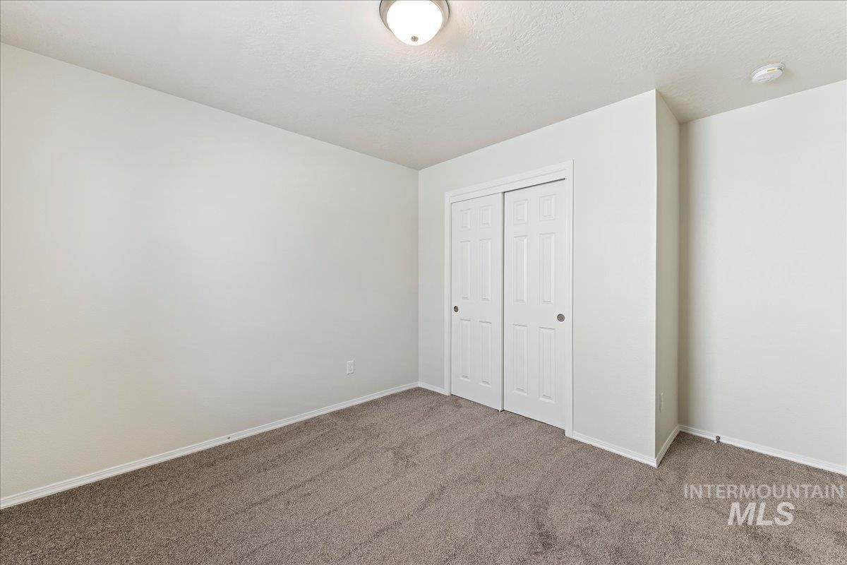 4176 N Alester Ave, Meridian, Idaho 83646, 3 Bedrooms, 2 Bathrooms, Residential For Sale, Price $449,900,MLS 98978195