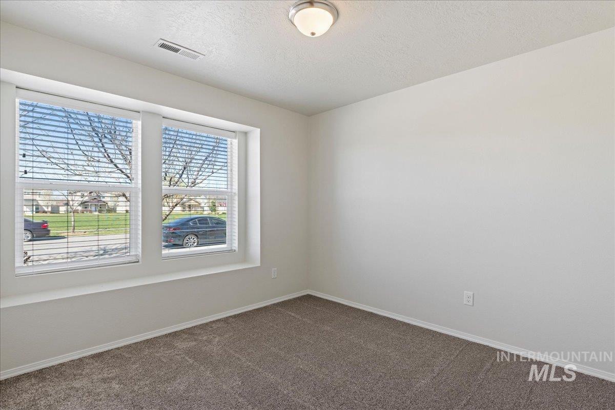 4176 N Alester Ave, Meridian, Idaho 83646, 3 Bedrooms, 2 Bathrooms, Residential For Sale, Price $449,900,MLS 98978195