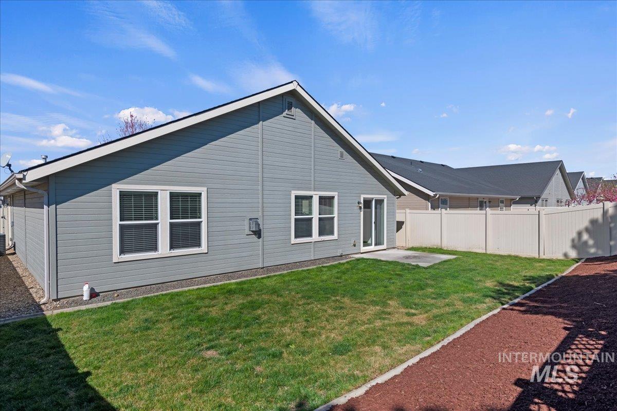 4176 N Alester Ave, Meridian, Idaho 83646, 3 Bedrooms, 2 Bathrooms, Residential For Sale, Price $449,900,MLS 98978195