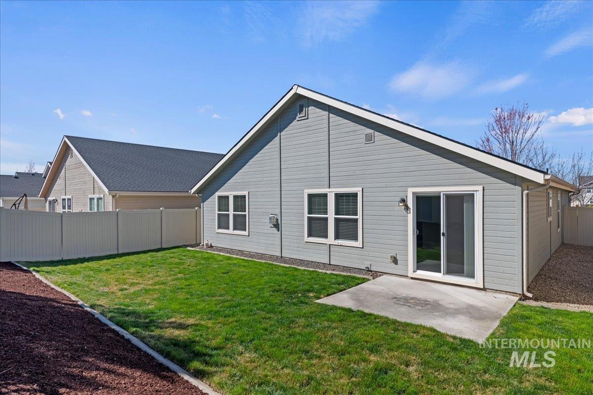 4176 N Alester Ave, Meridian, Idaho 83646, 3 Bedrooms, 2 Bathrooms, Residential For Sale, Price $449,900,MLS 98978195