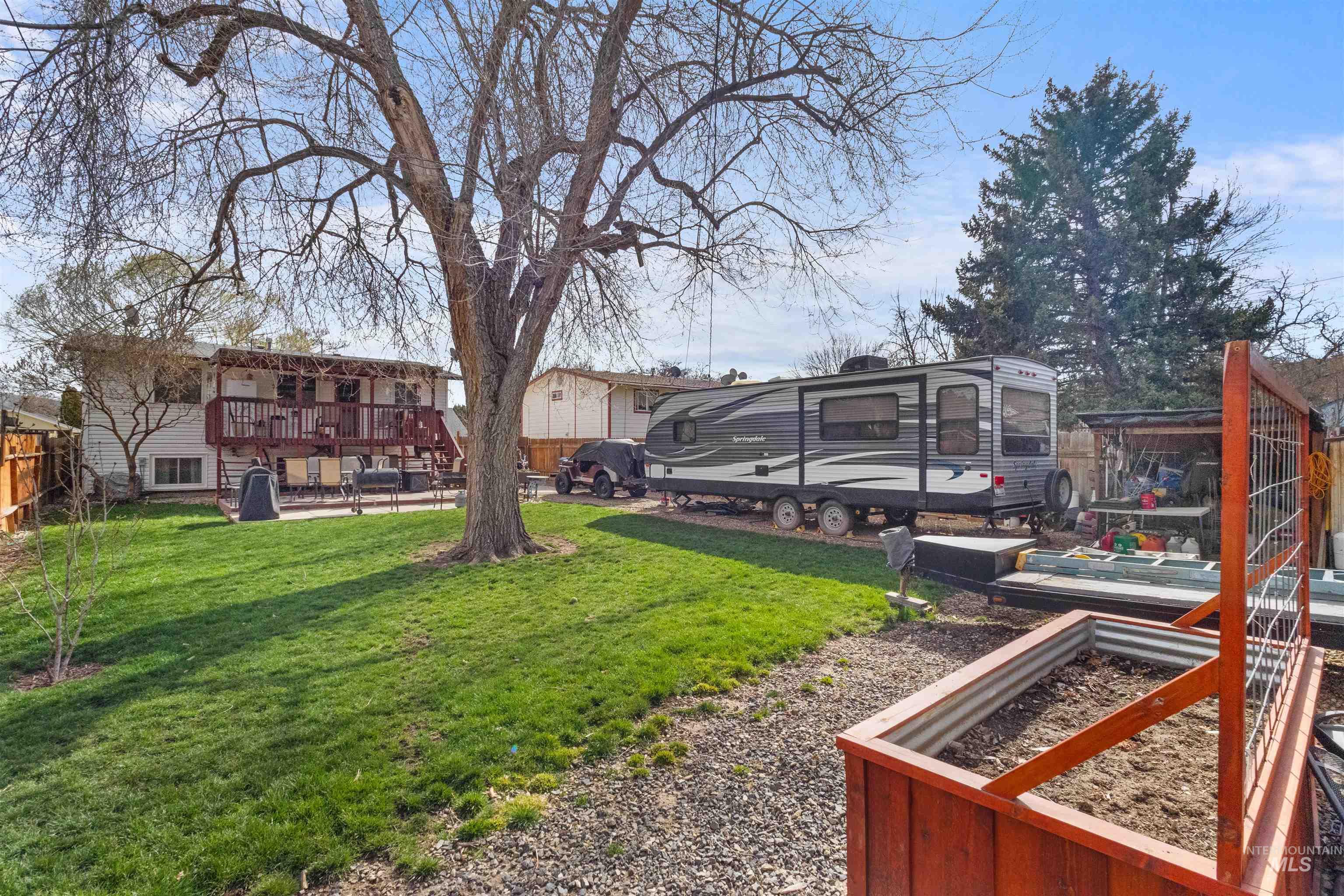 2693 S Hervey Street, Boise, Idaho 83705-0000, 4 Bedrooms, 2 Bathrooms, Residential For Sale, Price $460,000, 98978198