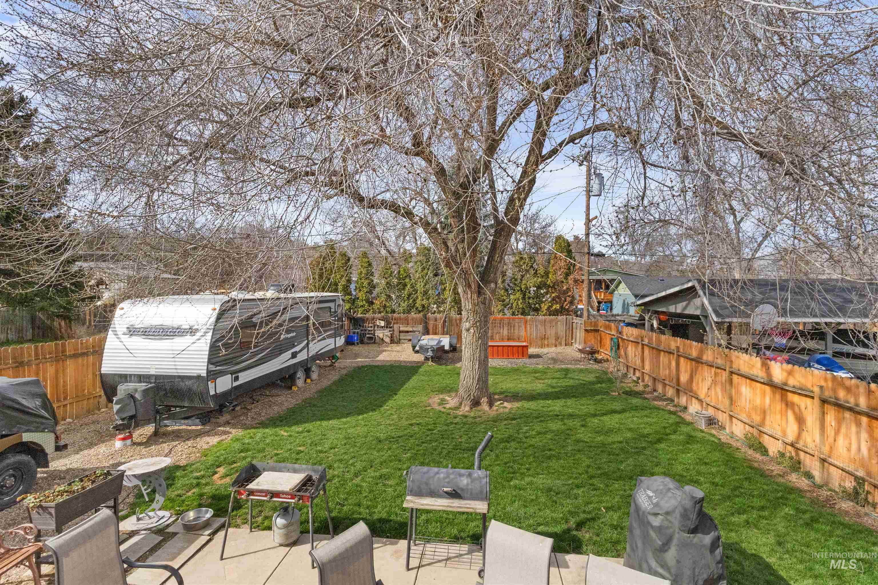 2693 S Hervey Street, Boise, Idaho 83705-0000, 4 Bedrooms, 2 Bathrooms, Residential For Sale, Price $460,000, 98978198