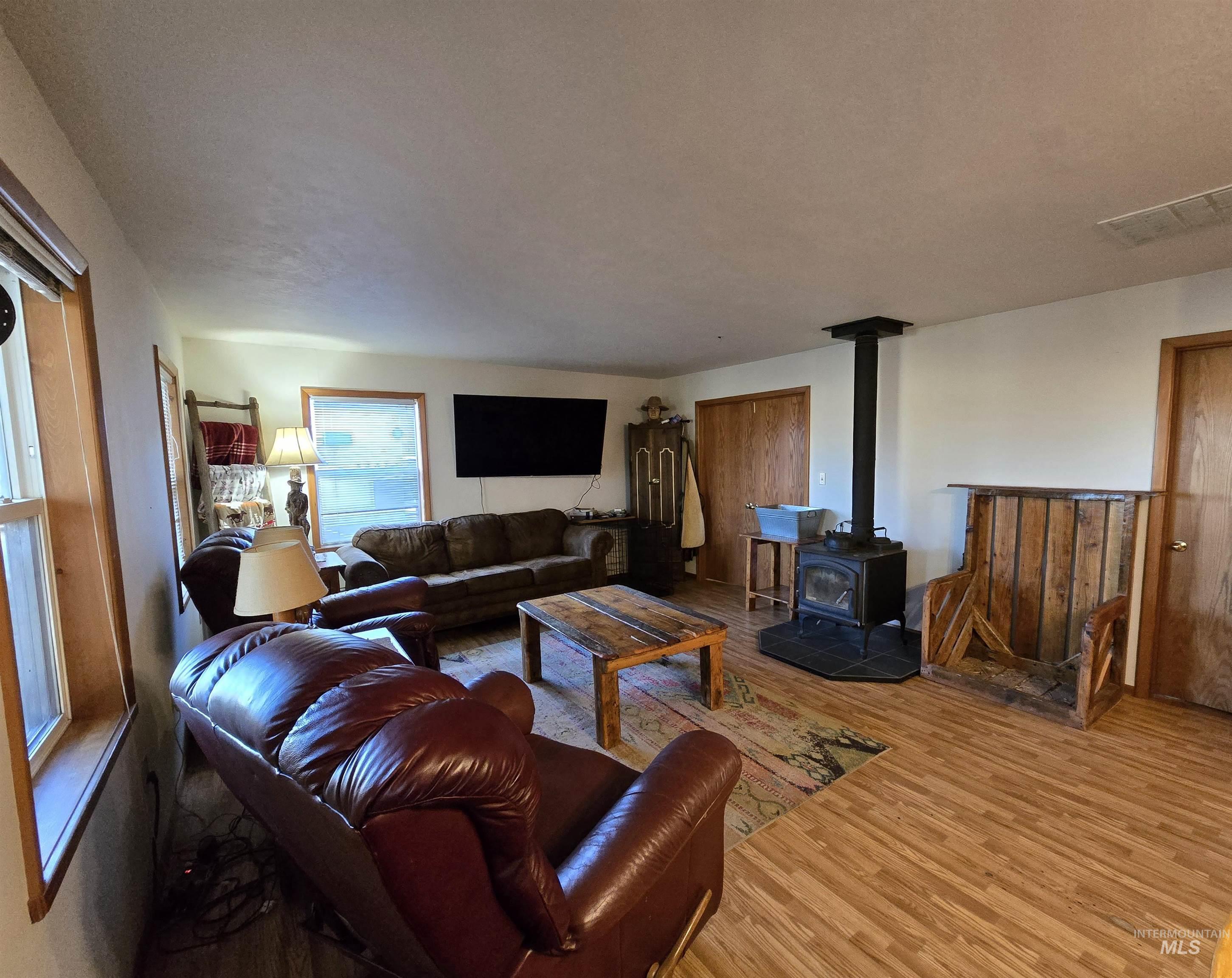 2218 Kilborn LN, Mesa, Idaho 83643-3643, 3 Bedrooms, 3 Bathrooms, Residential For Sale, Price $495,000,MLS 98978200