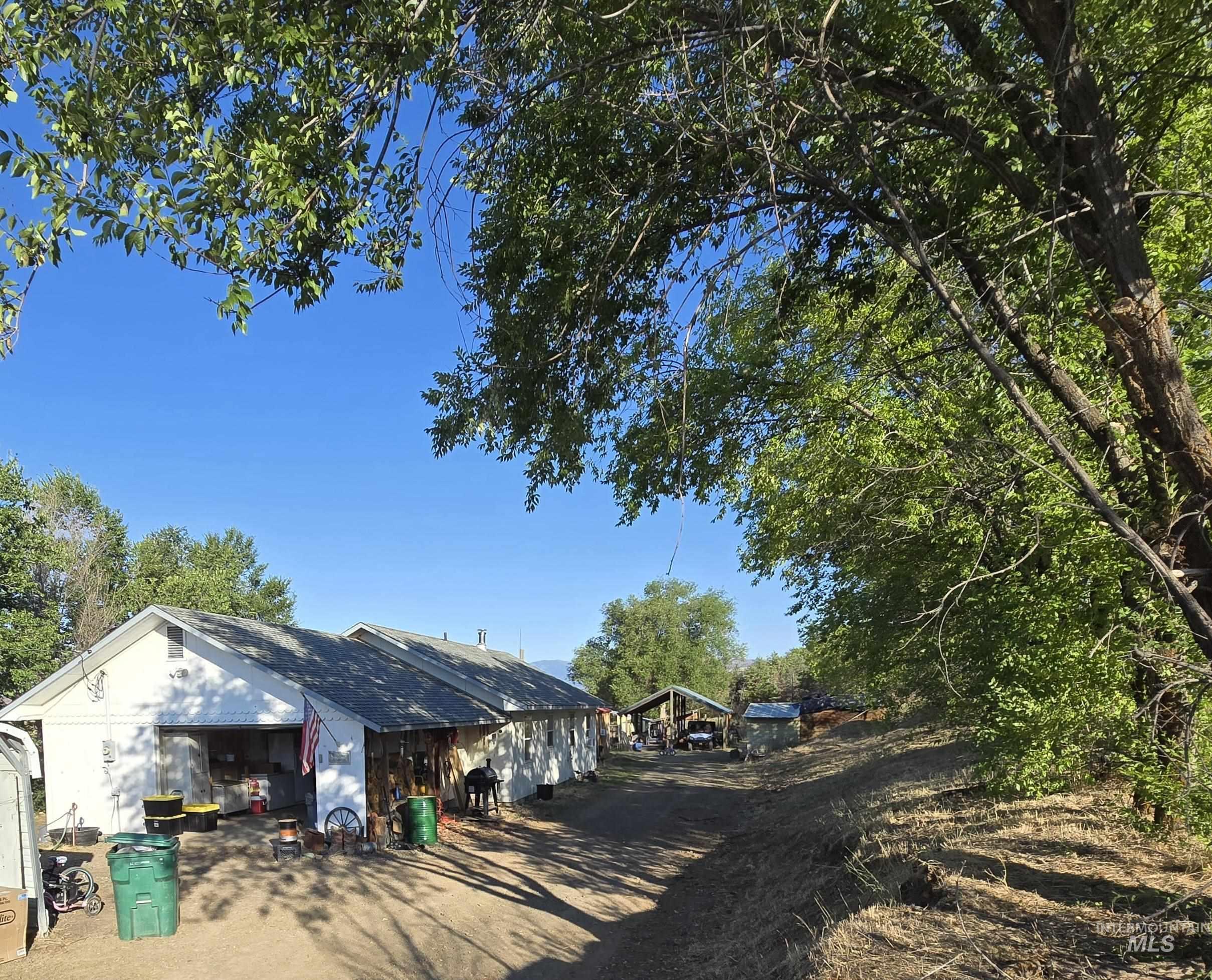 2218 Kilborn LN, Mesa, Idaho 83643-3643, 3 Bedrooms, 3 Bathrooms, Residential For Sale, Price $495,000,MLS 98978200