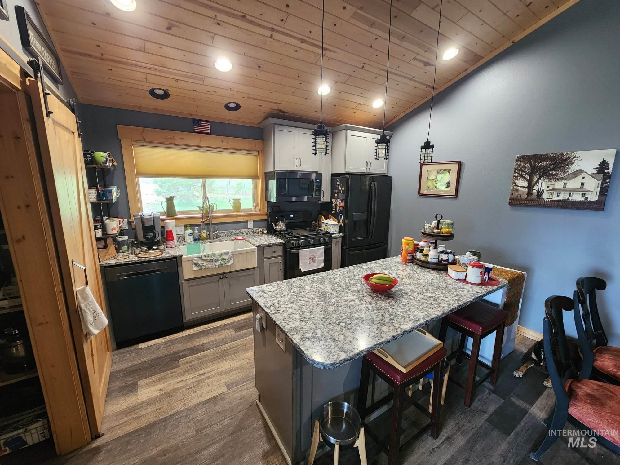 2267 Private Road 1, Cambridge, Idaho 83610, 3 Bedrooms, 1.5 Bathrooms, Residential For Sale, Price $685,000,MLS 98978201