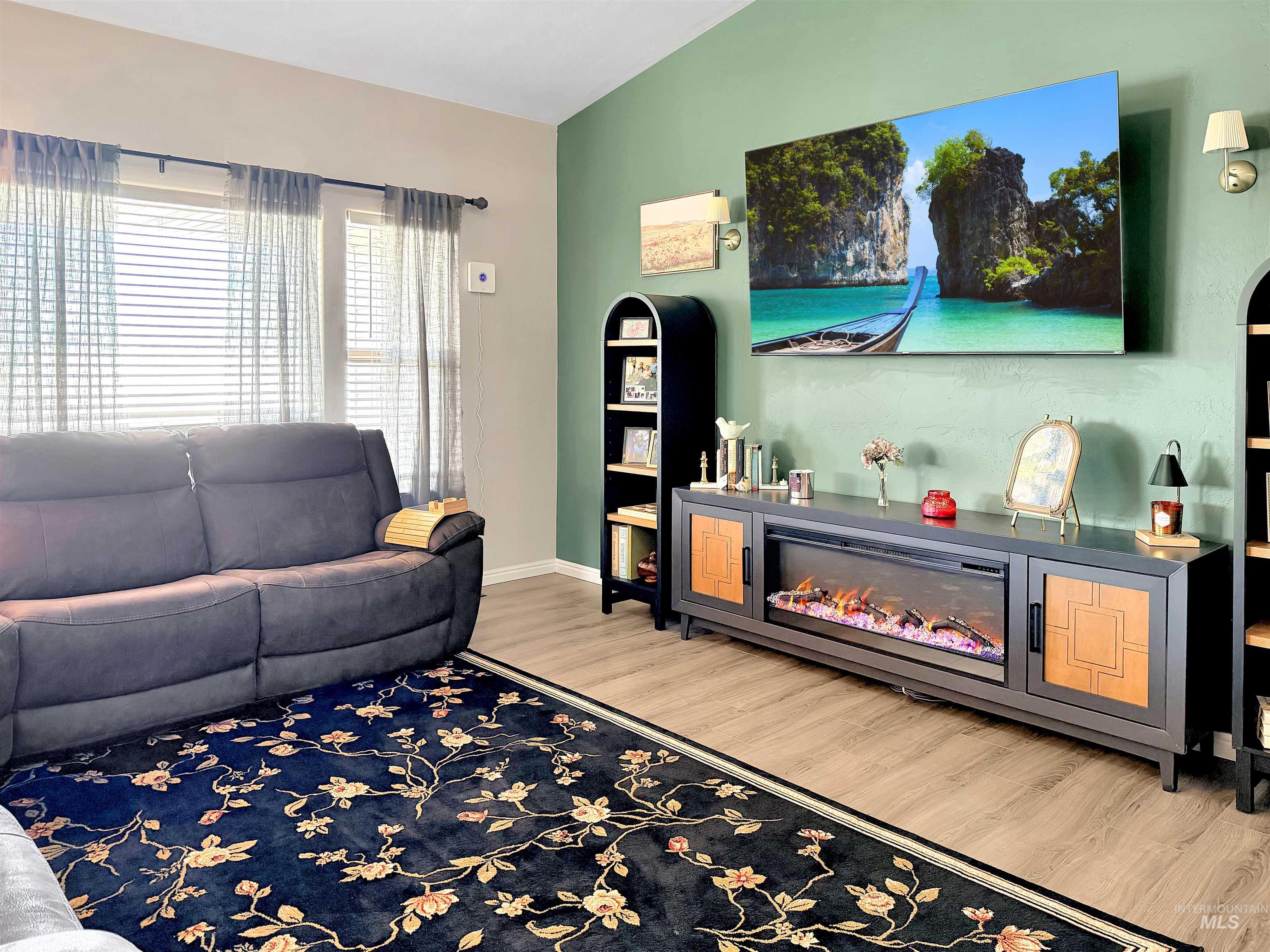 2407 FORGE, Twin Falls, Idaho 83301-0000, 3 Bedrooms, 2 Bathrooms, Residential For Sale, Price $420,000,MLS 98978204