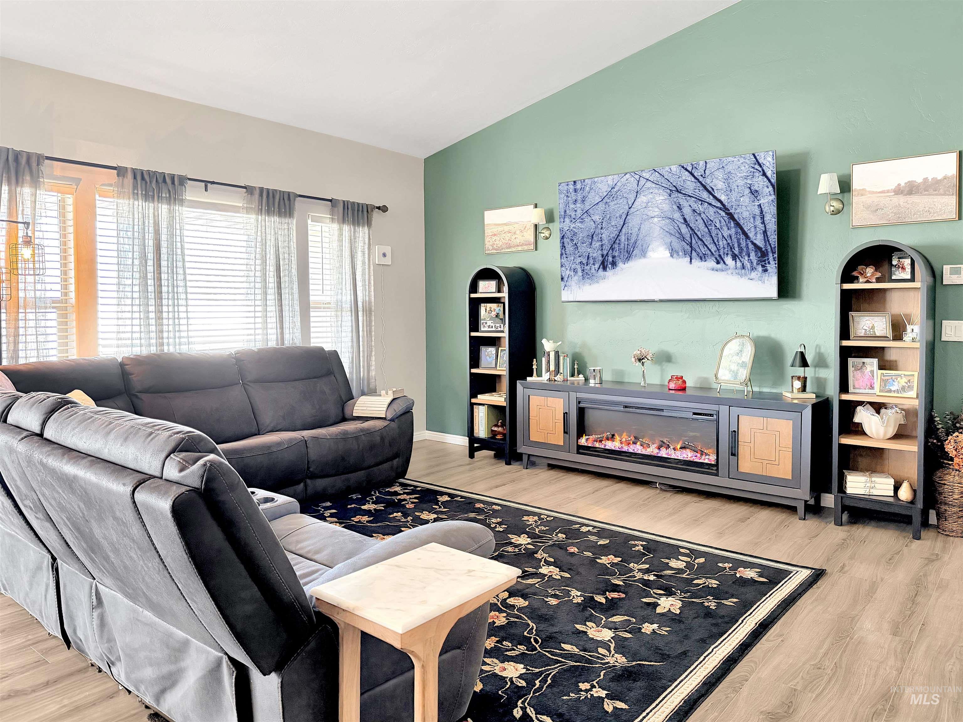 2407 FORGE, Twin Falls, Idaho 83301-0000, 3 Bedrooms, 2 Bathrooms, Residential For Sale, Price $420,000,MLS 98978204