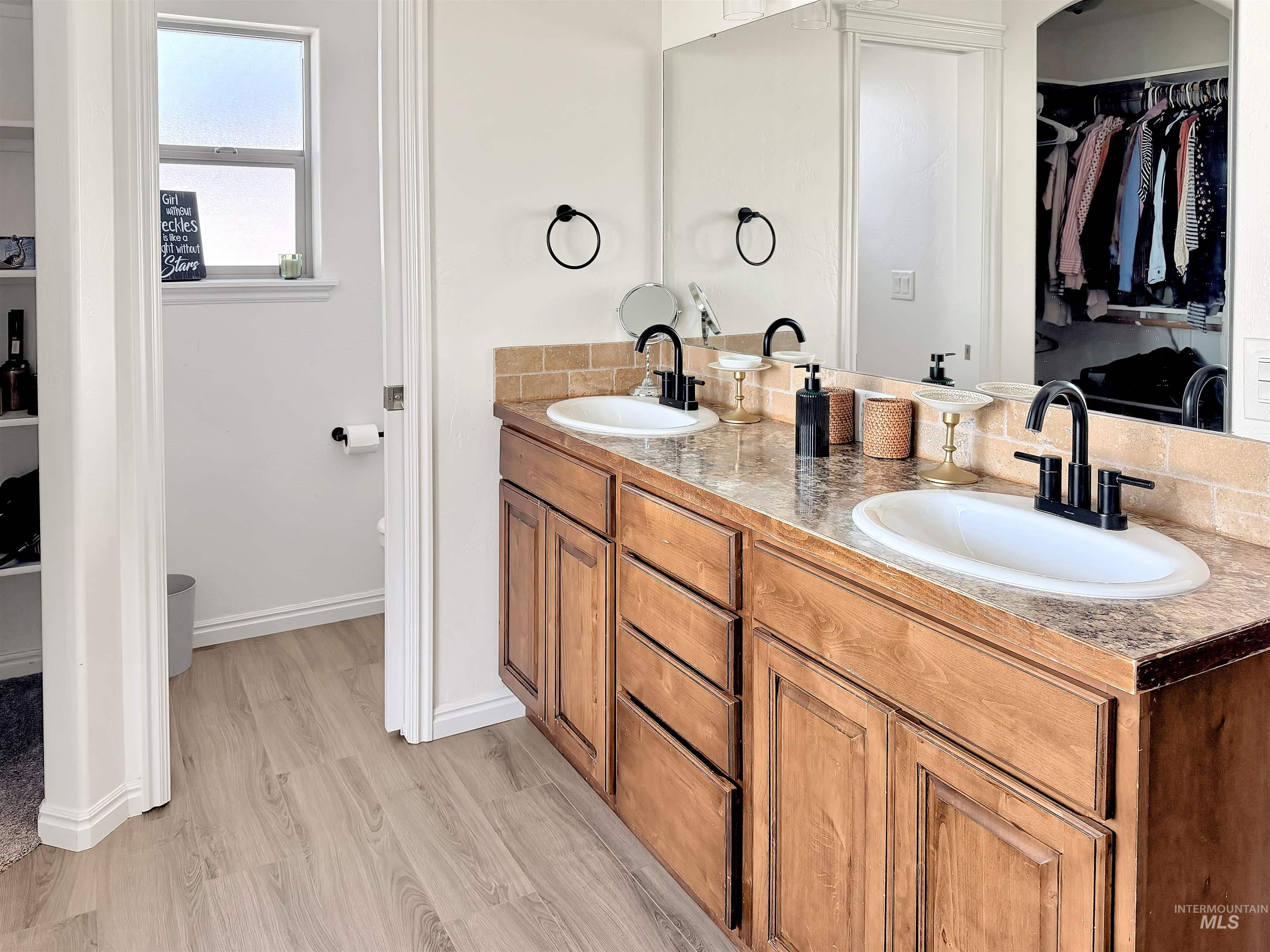 2407 FORGE, Twin Falls, Idaho 83301-0000, 3 Bedrooms, 2 Bathrooms, Residential For Sale, Price $420,000,MLS 98978204