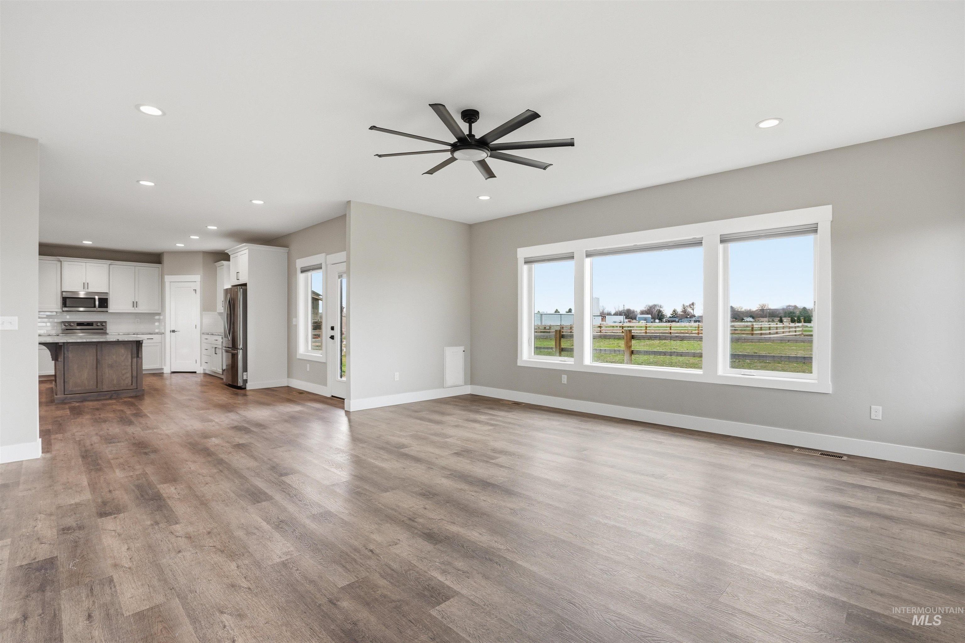 6617 Red Rock, Marsing, Idaho 83639, 3 Bedrooms, 2.5 Bathrooms, Residential For Sale, Price $839,000,MLS 98978208