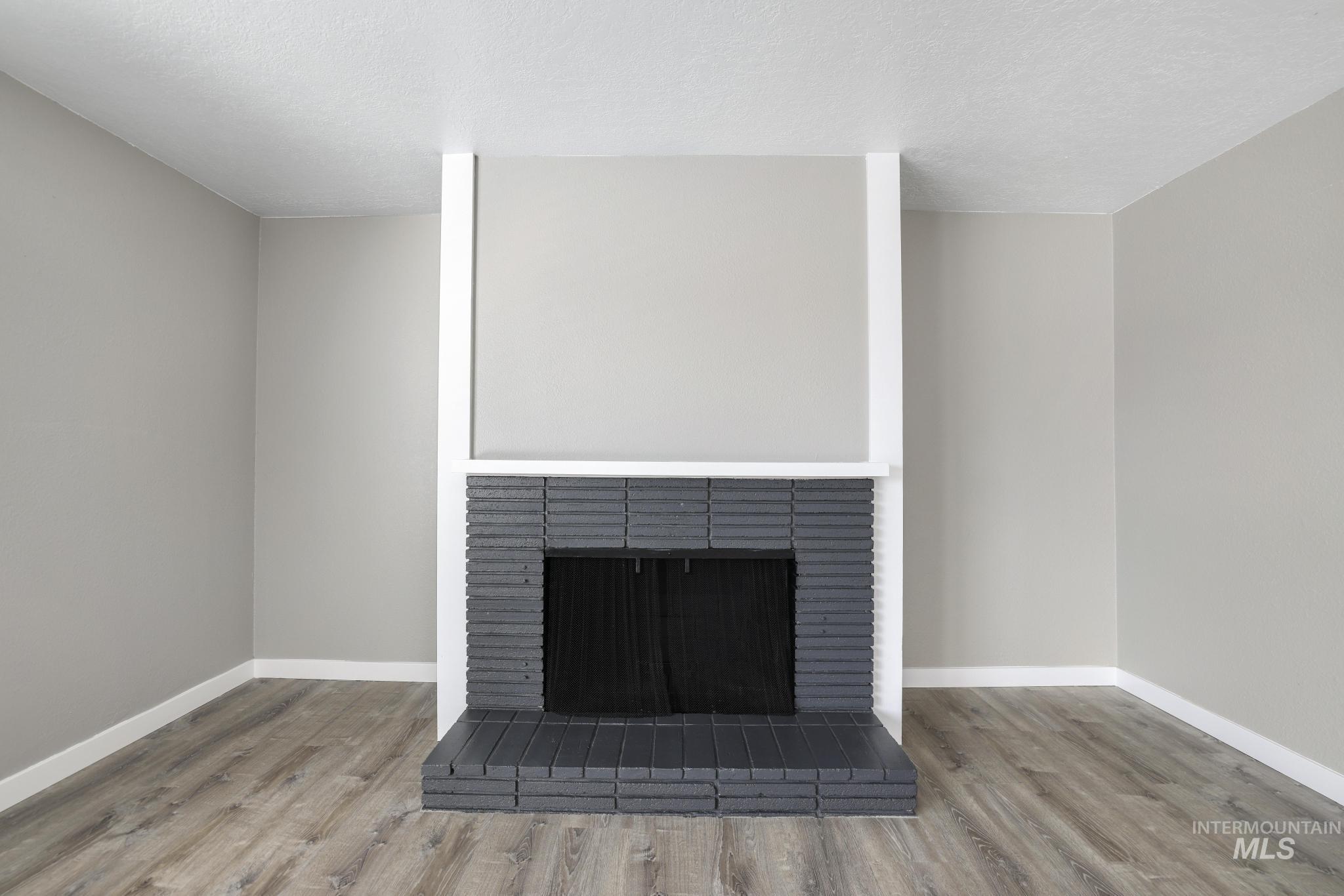 1302 Fremont Drive, Twin Falls, Idaho 83301, 4 Bedrooms, 2 Bathrooms, Residential For Sale, Price $395,000,MLS 98978209