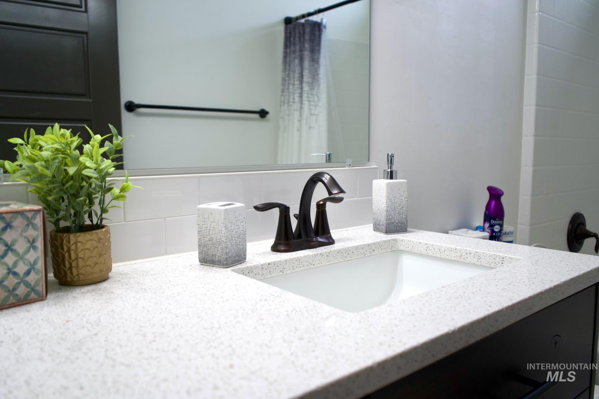 1600 N Birch Street, Jerome, Idaho 83338, 4 Bedrooms, 2 Bathrooms, Residential For Sale, Price $445,999,MLS 98978210